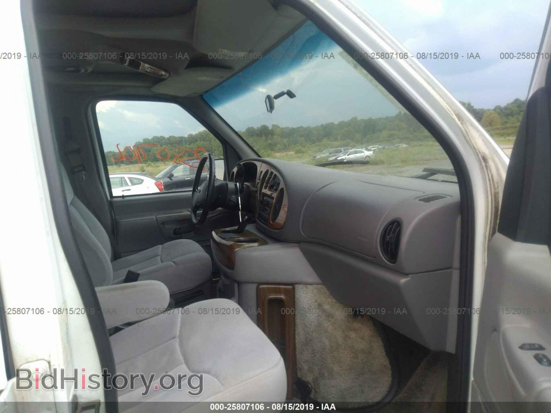 2000 FORD ECONOLINE - VIN: 1FDNS24L3YHB96556 - Photo 5