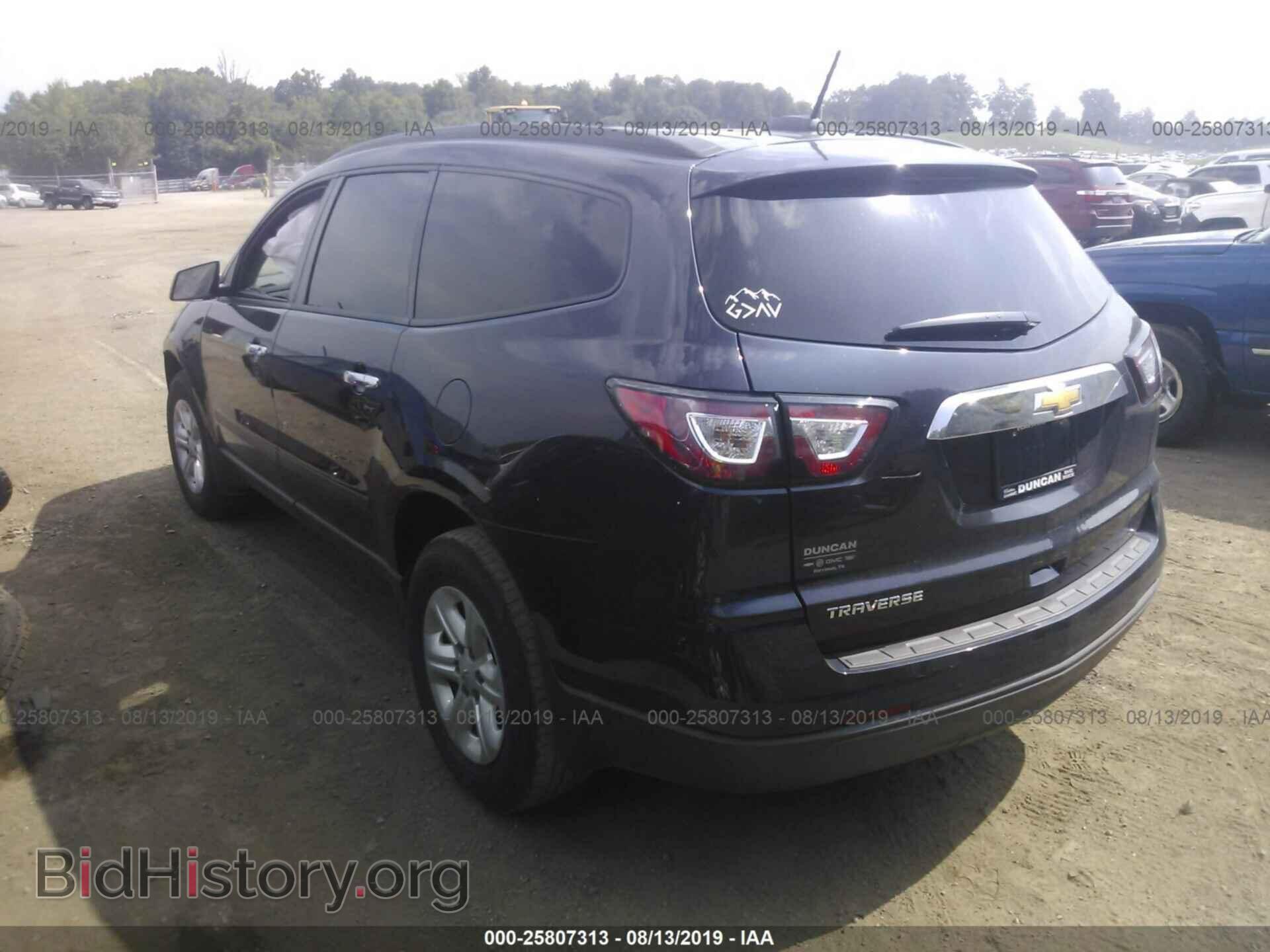 2017 CHEVROLET TRAVERSE - VIN: 1GNKRFED8HJ197574 - Фото 3