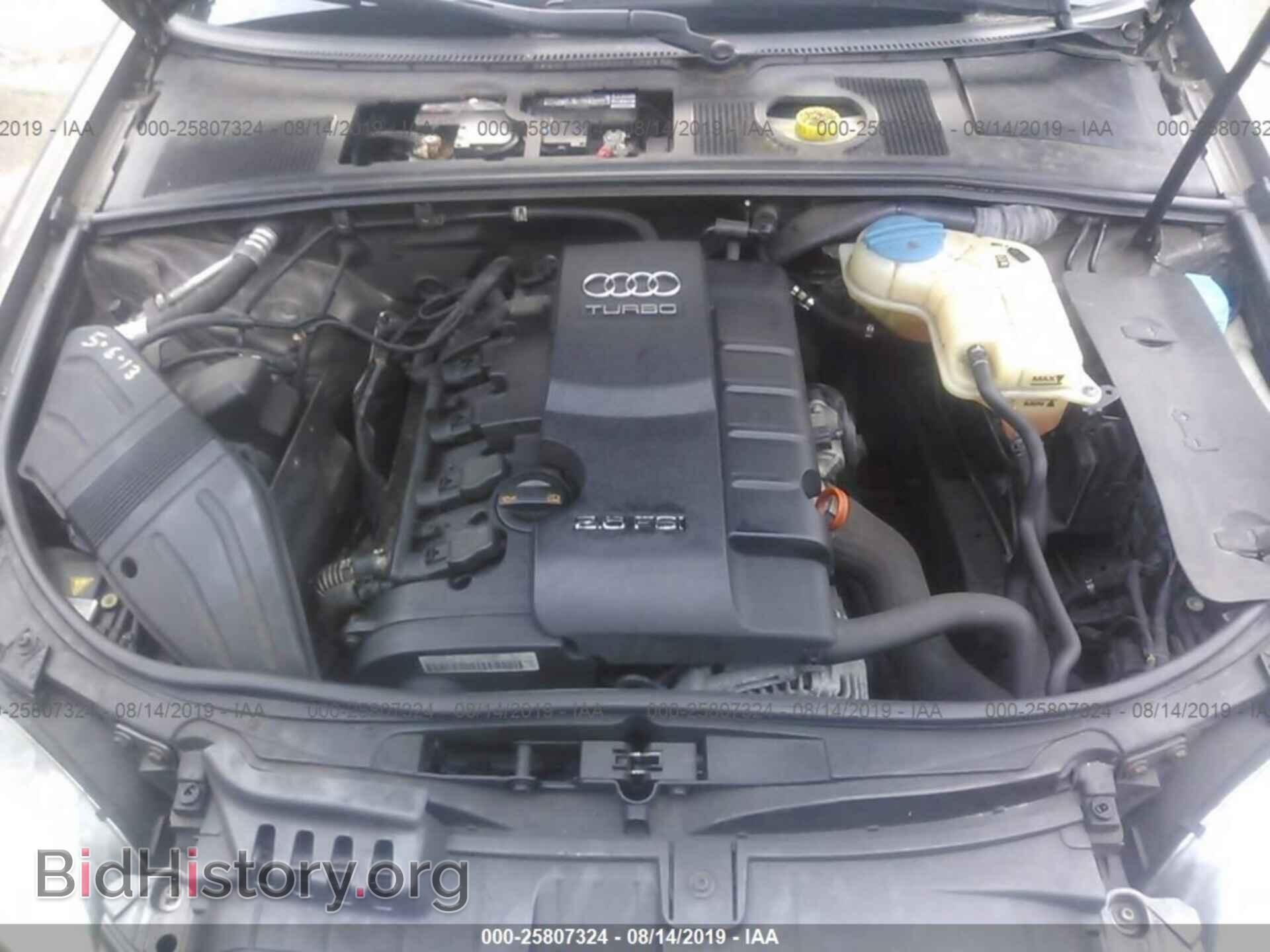 2008 AUDI A4 - VIN: WAUDF48HX8K006614 - Фото 10