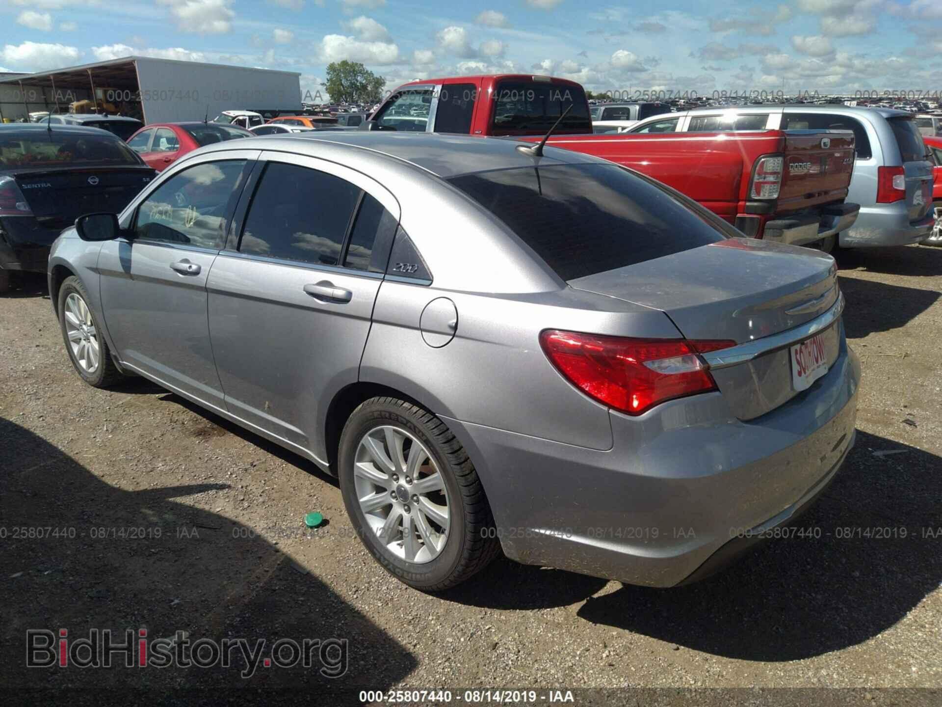 2014 CHRYSLER 200 - VIN: 1C3CCBBB2EN165111 - Фото 3