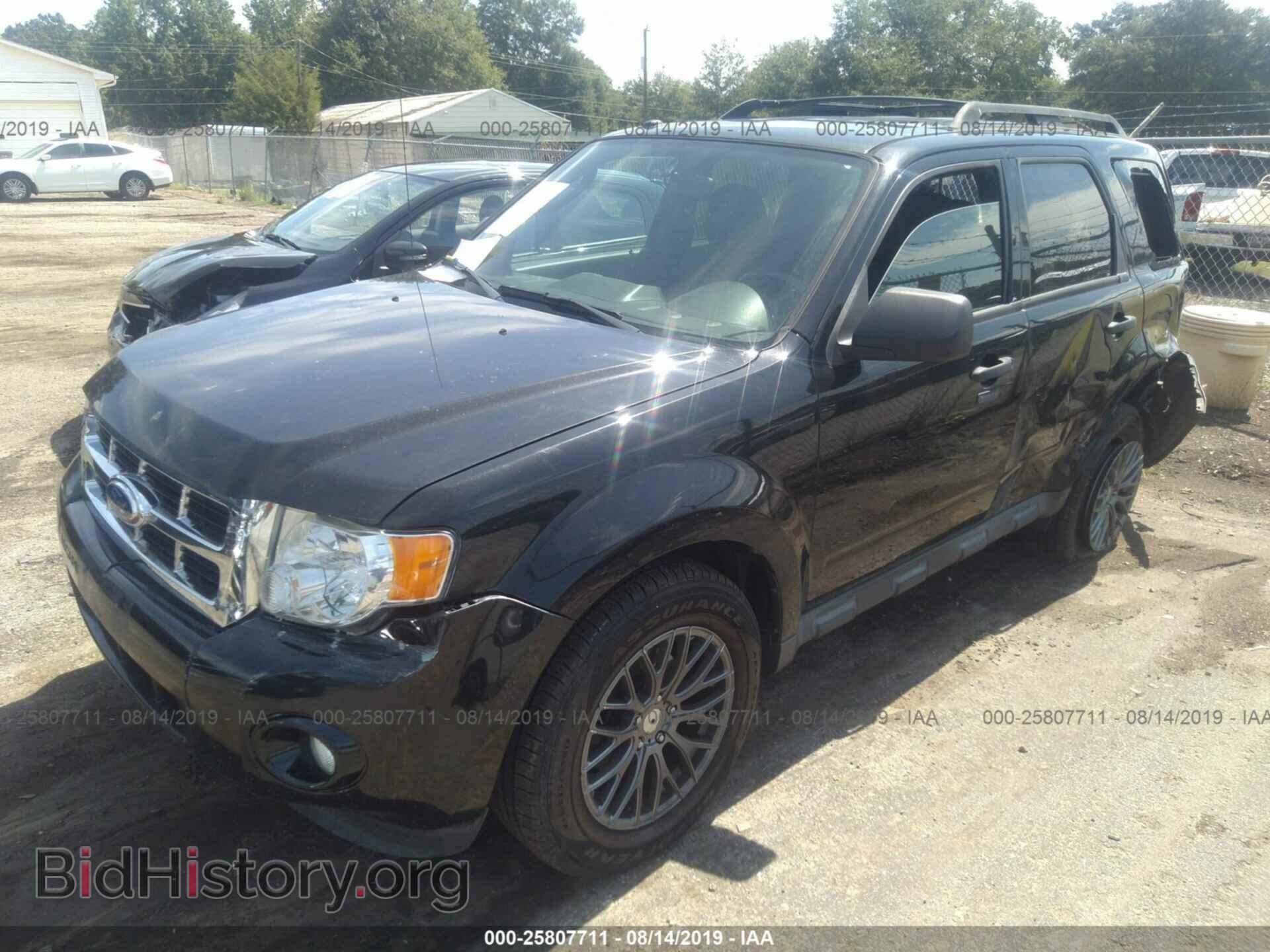2011 FORD ESCAPE - VIN: 1FMCU9DG8BKB69117 - Фото 2