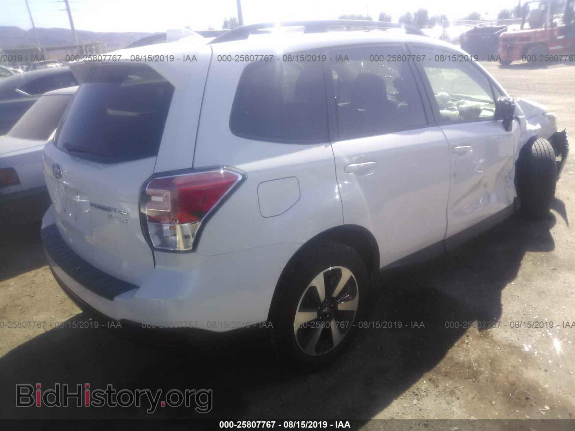 2017 SUBARU FORESTER - VIN: JF2SJAEC0HH539814 - Photo 4