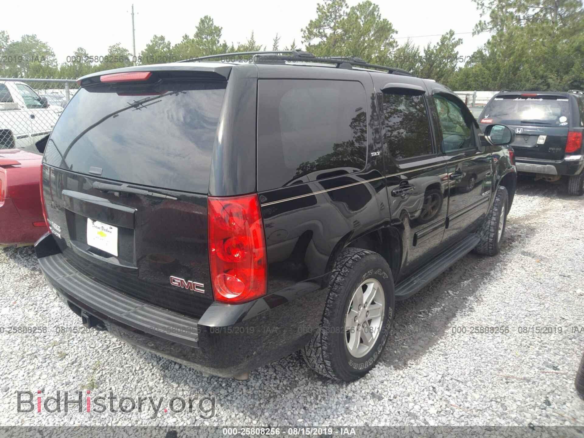 2011 GMC YUKON - VIN: 1GKS2CE04BR357892 - Фото 4