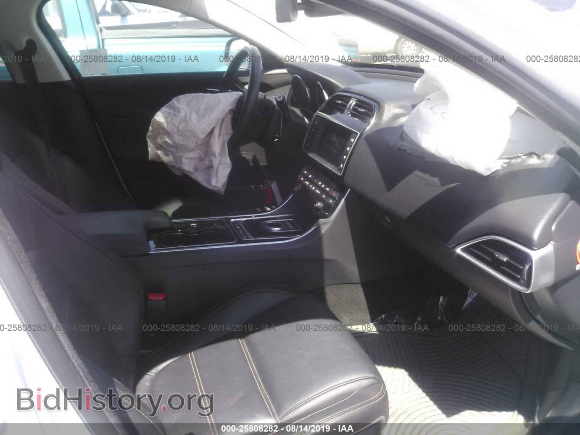 2017 JAGUAR XE - VIN: SAJAE4BG4HA957990 - Фото 5