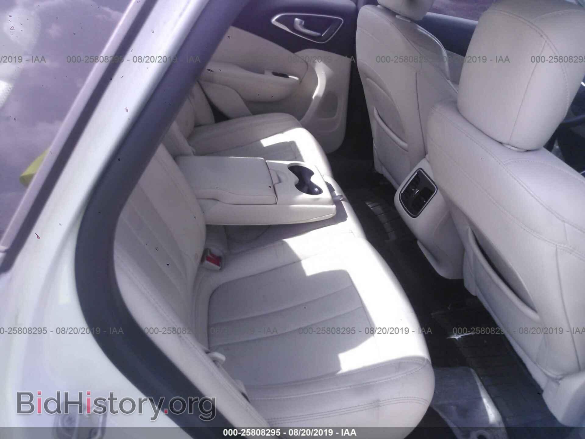 2016 CHRYSLER 200 - VIN: 1C3CCCABXGN174486 - Фото 8