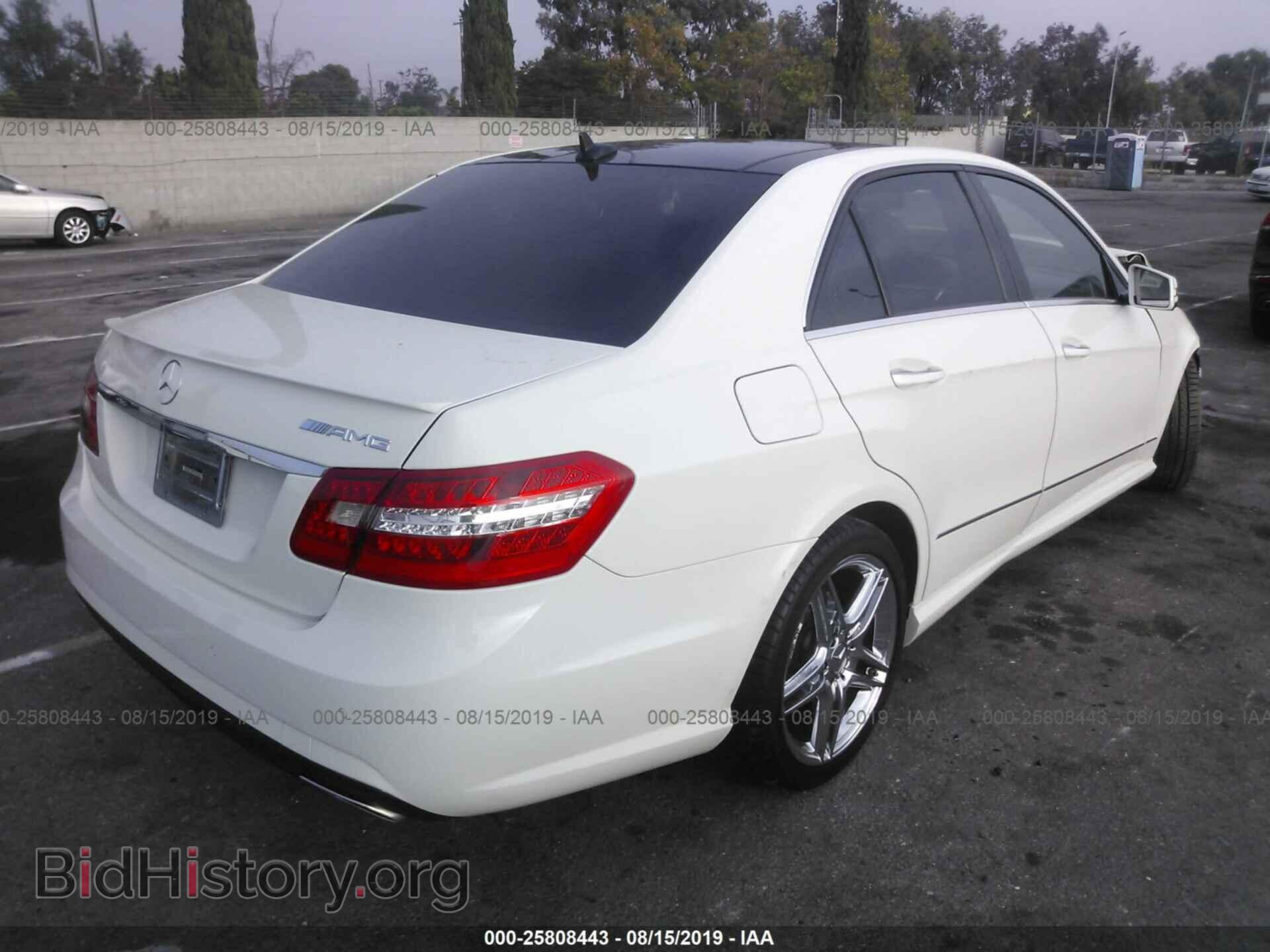 2011 MERCEDES-BENZ E - VIN: WDDHF5GB2BA305900 - Фото 4