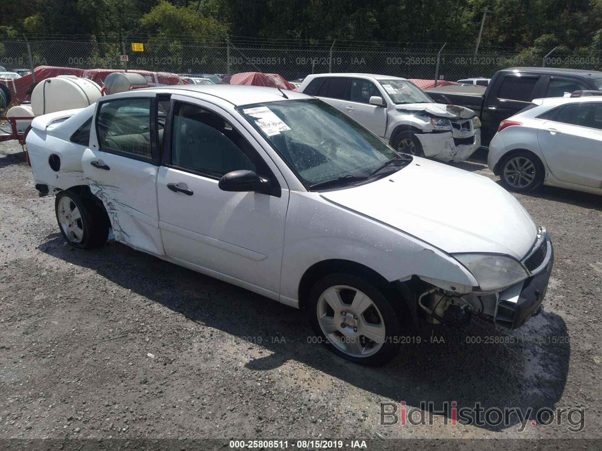 Photo 1FAHP34N67W291137 - FORD FOCUS 2007