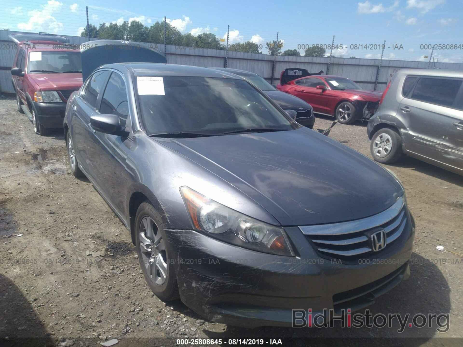 Photo 1HGCP2F60BA134585 - HONDA ACCORD 2011