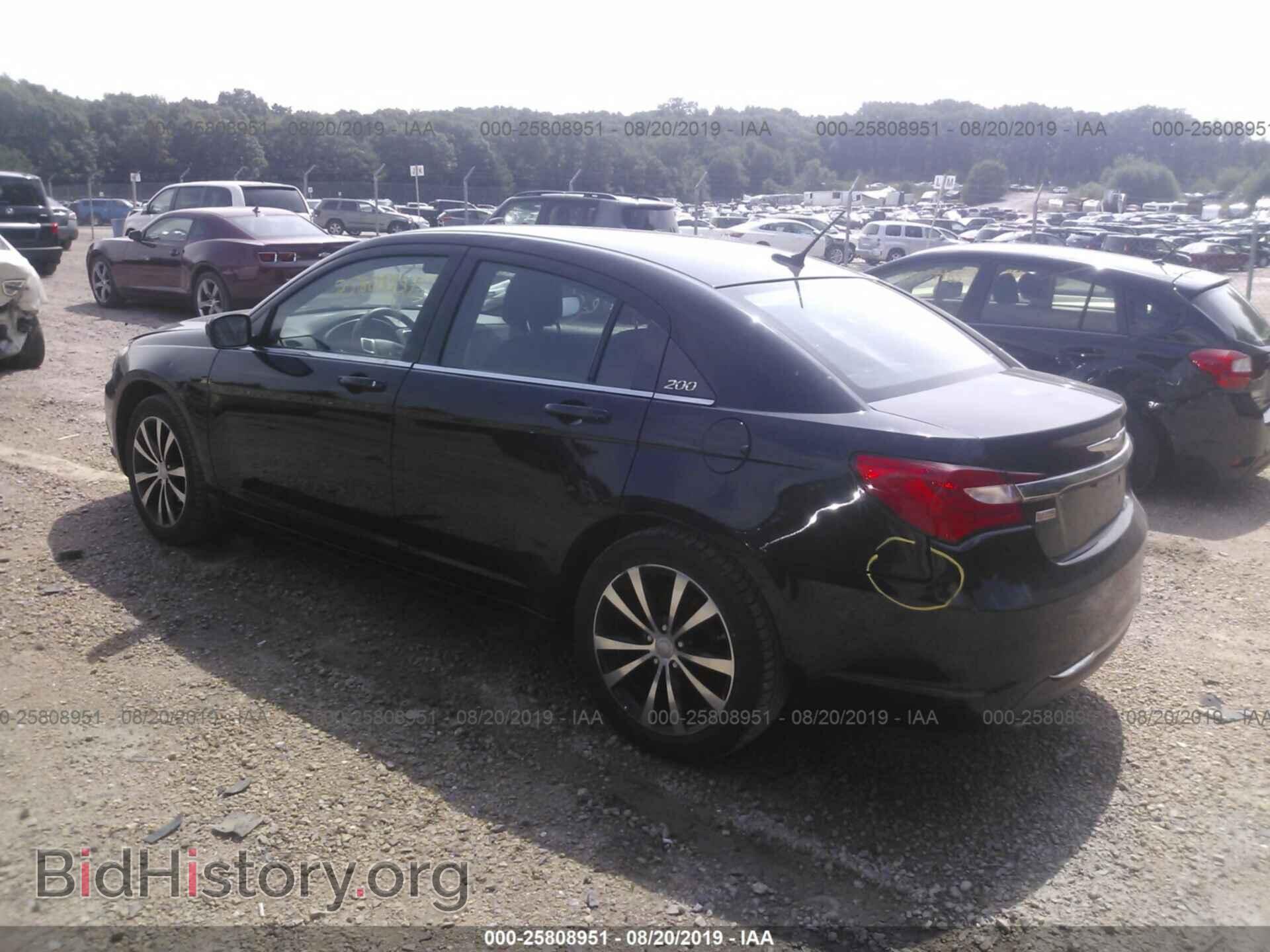 2013 CHRYSLER 200 - VIN: 1C3CCBBG0DN717859 - Photo 3