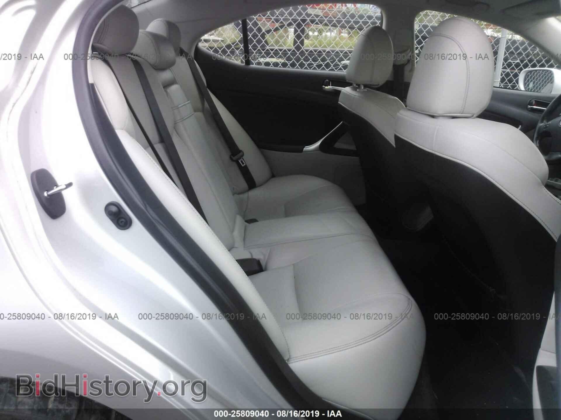 2010 LEXUS IS - VIN: JTHBF5C23A5115177 - Фото 8