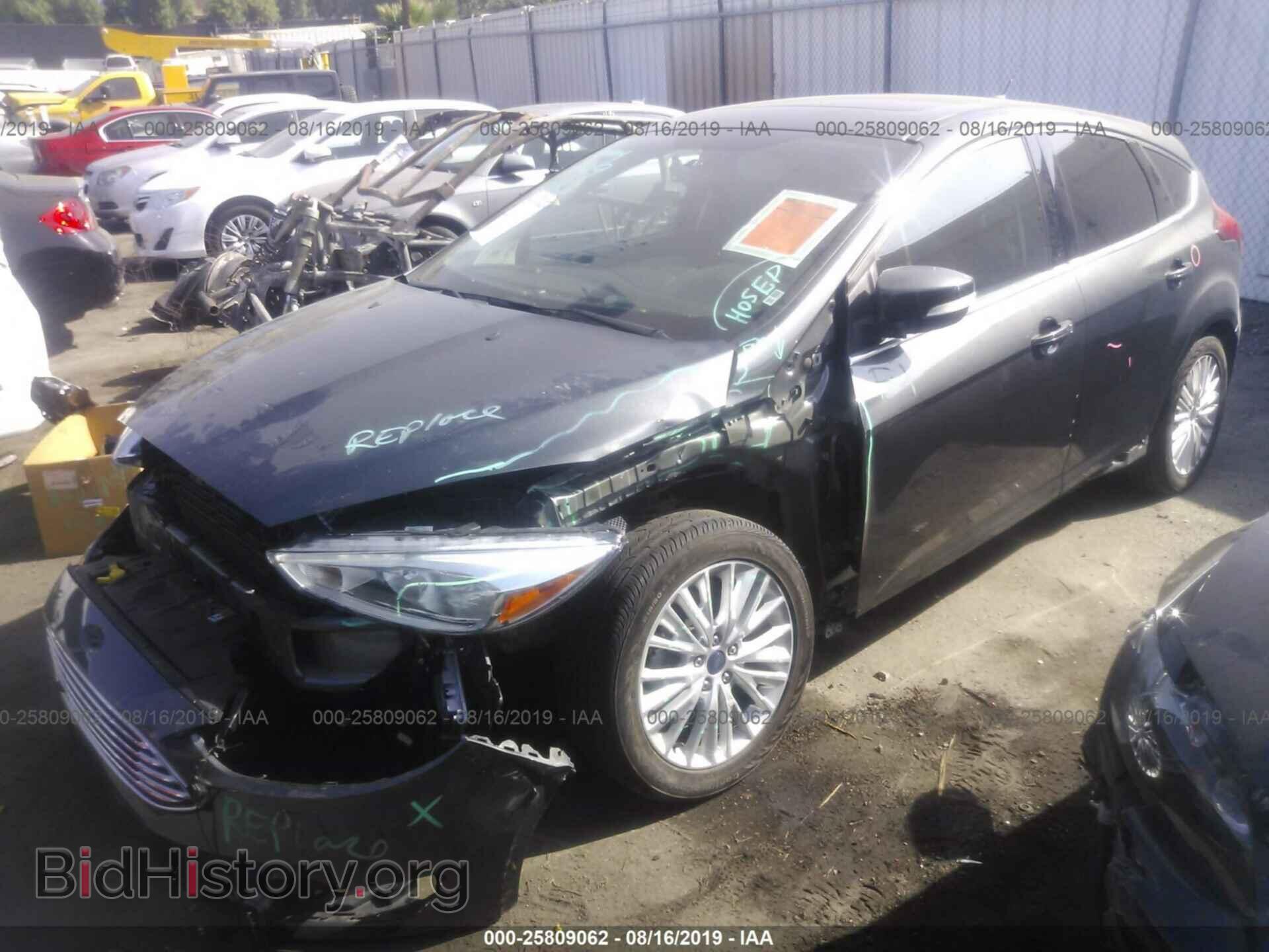 2017 FORD FOCUS - VIN: 1FADP3N26HL319606 - Фото 2