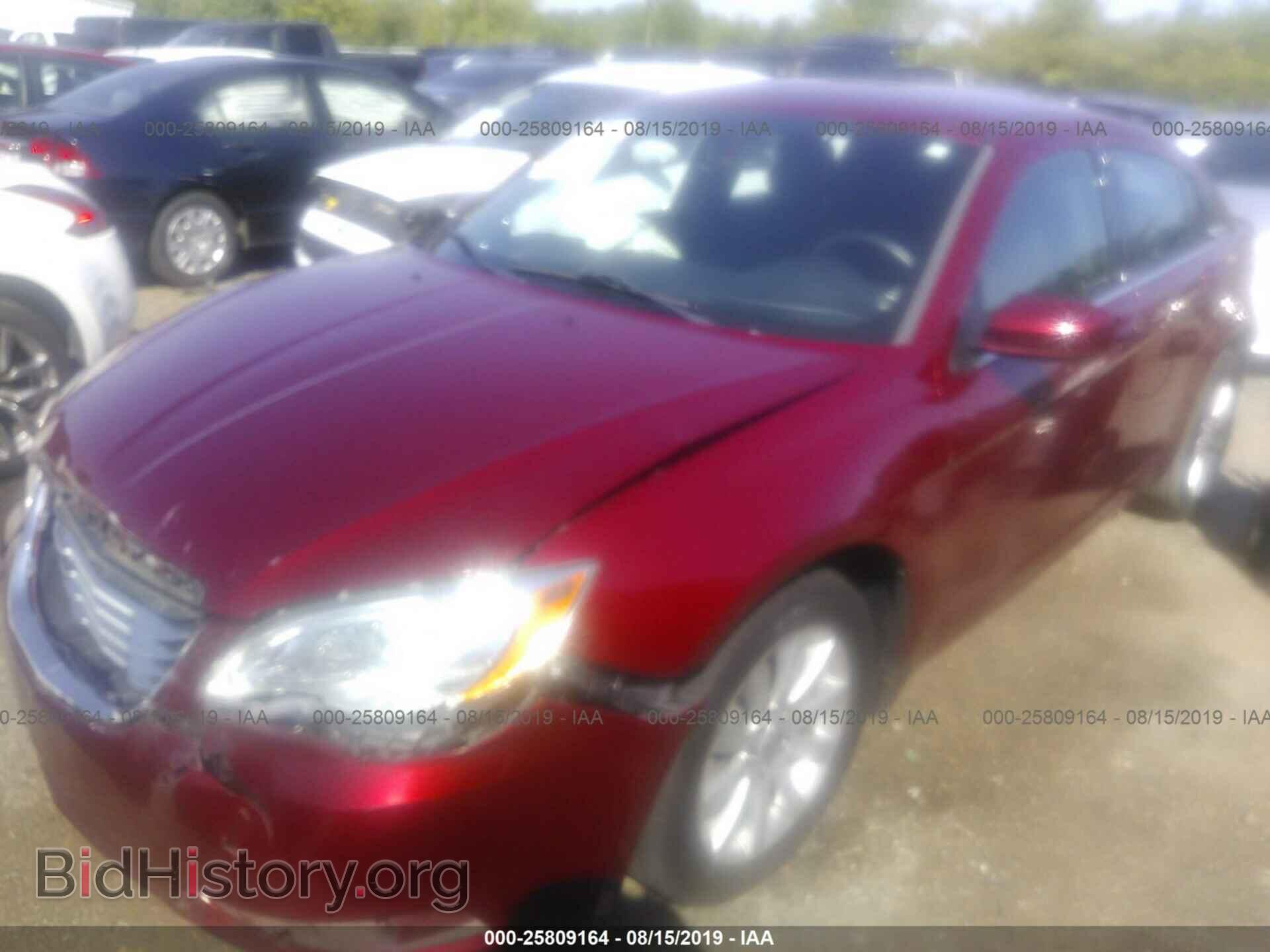2013 CHRYSLER 200 - VIN: 1C3CCBBB5DN600377 - Фото 2