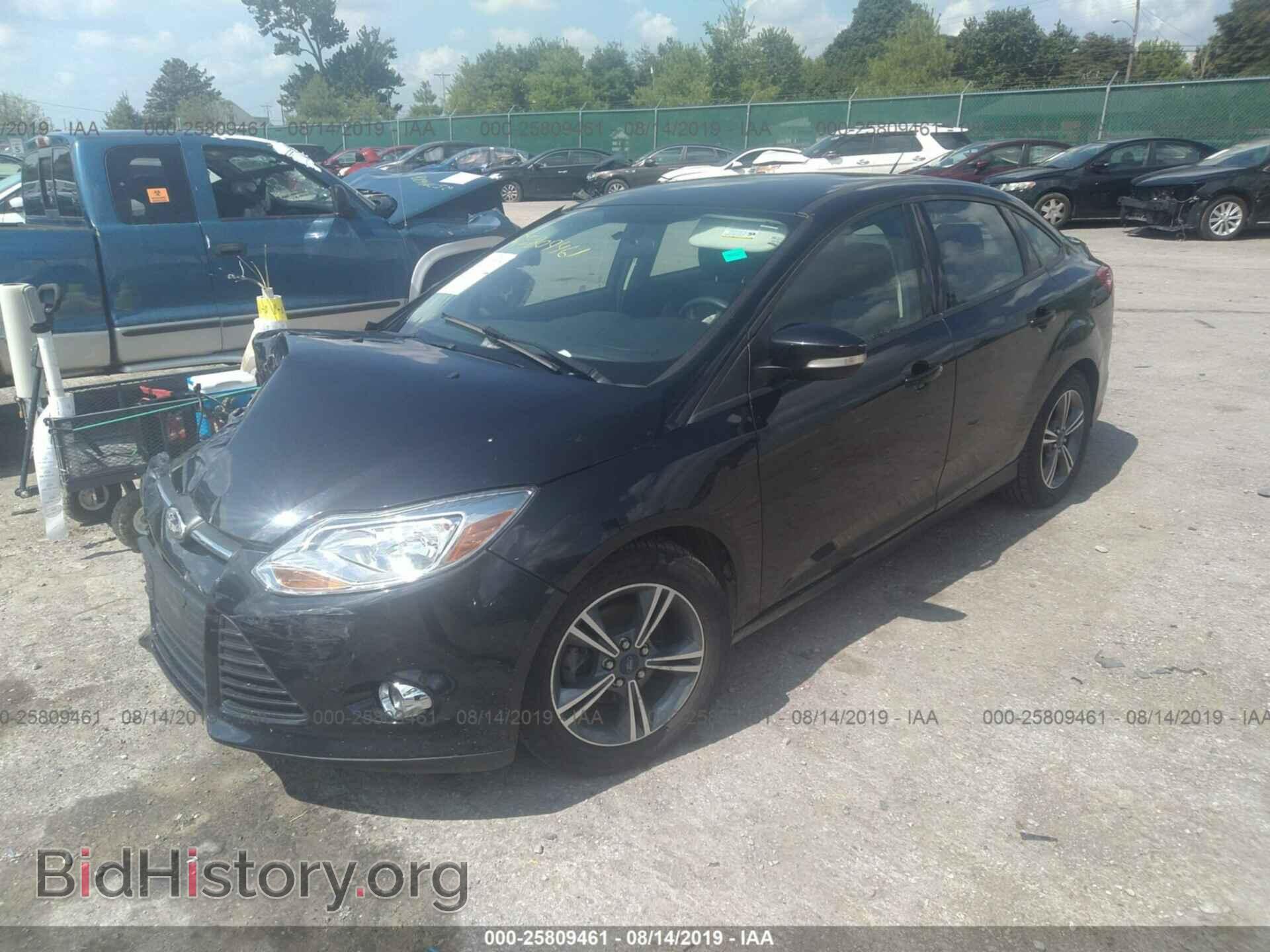 2014 FORD FOCUS - VIN: 1FADP3F22EL329933 - Photo 2