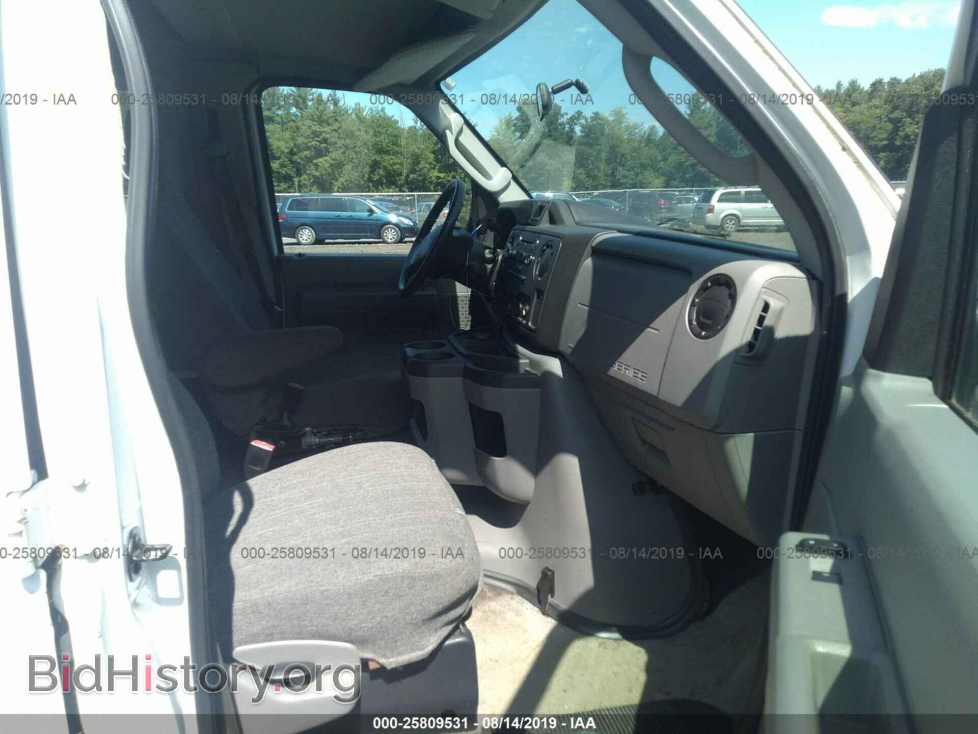 2009 FORD ECONOLINE - VIN: 1FDNS24L89DA40294 - Фото 5