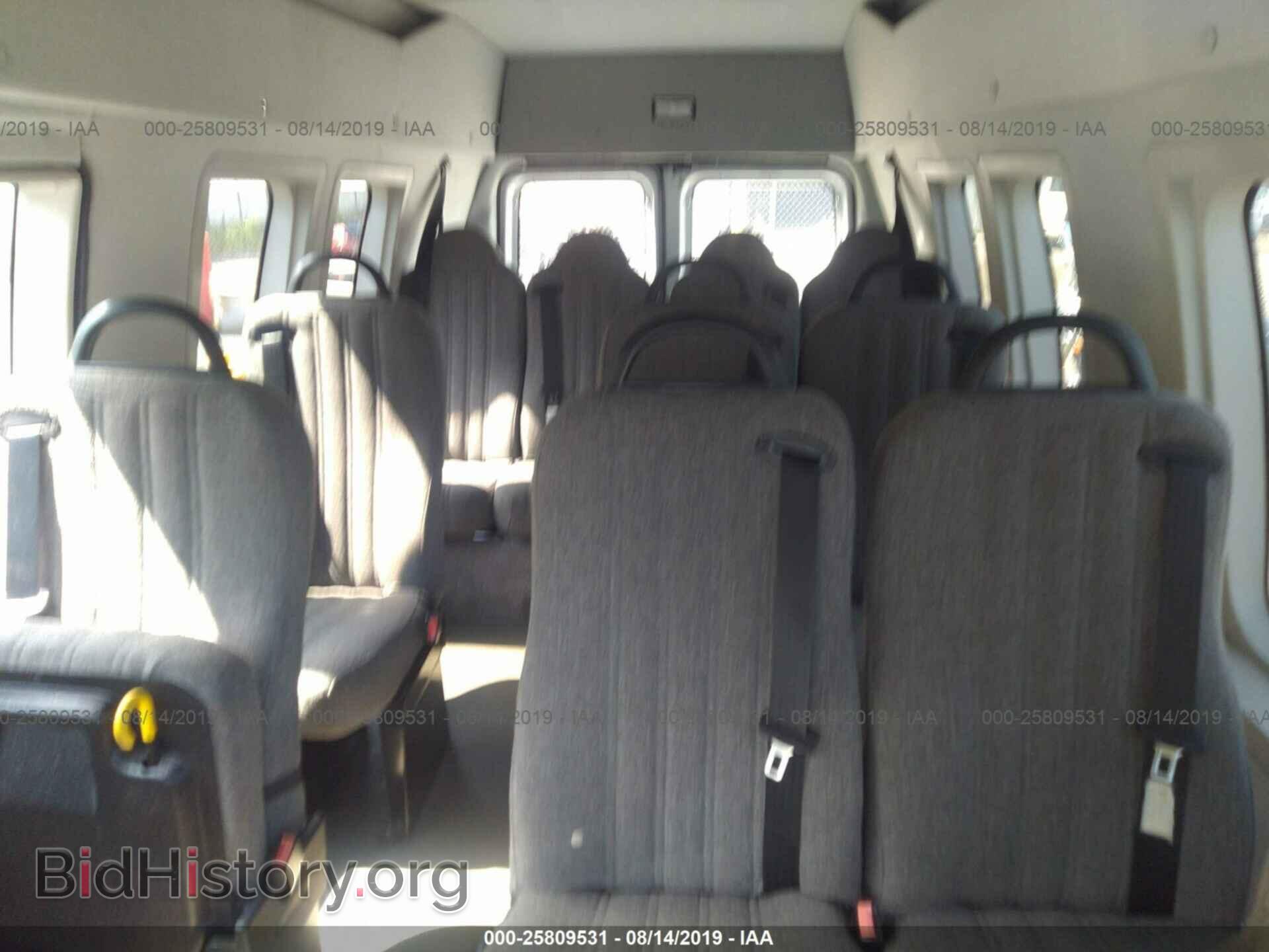 2009 FORD ECONOLINE - VIN: 1FDNS24L89DA40294 - Фото 8
