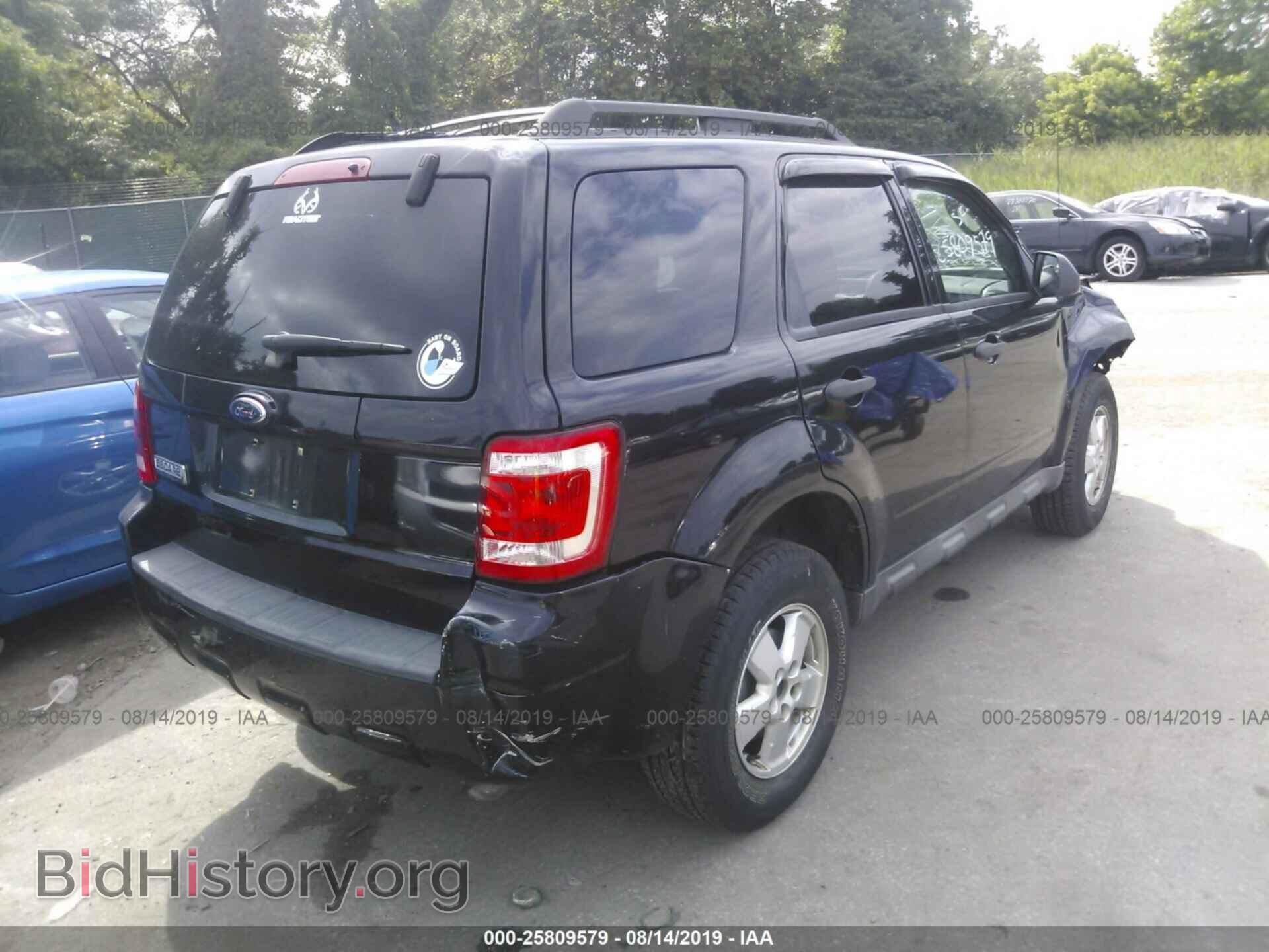 2009 FORD ESCAPE - VIN: 1FMCU03719KD08009 - Фото 4
