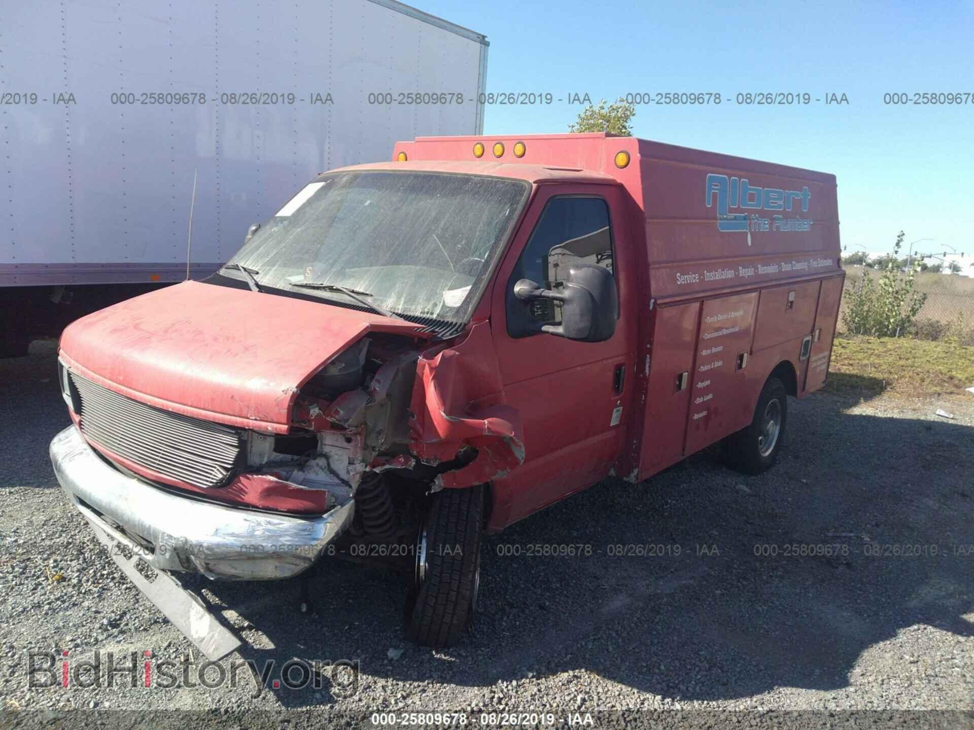 2004 FORD ECONOLINE - VIN: 1FDSE35P44HA99121 - Фото 2