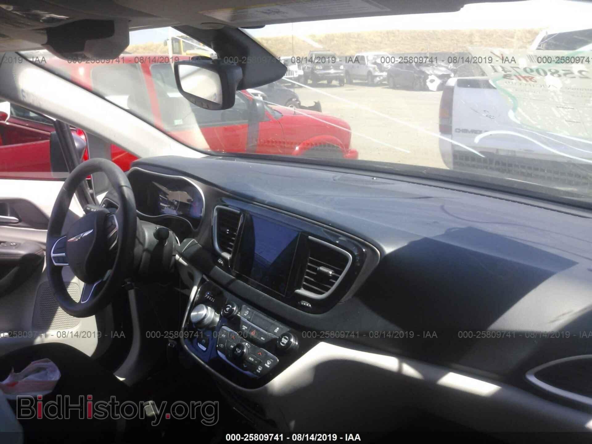 2017 CHRYSLER PACIFICA - VIN: 2C4RC1BG6HR846570 - Фото 5