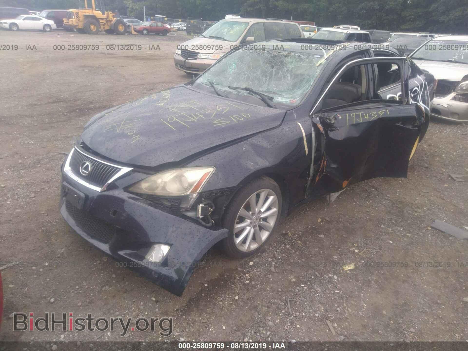 2009 LEXUS IS - VIN: JTHCK262495031116 - Фото 2