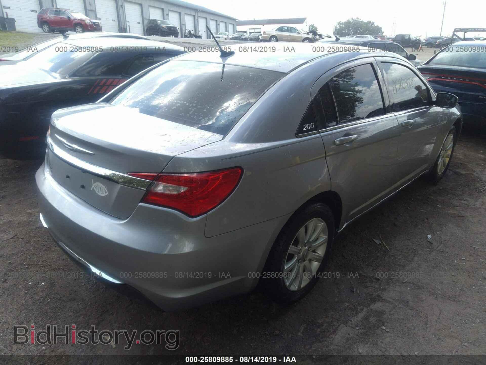 2013 CHRYSLER 200 - VIN: 1C3CCBBB0DN728736 - Фото 4