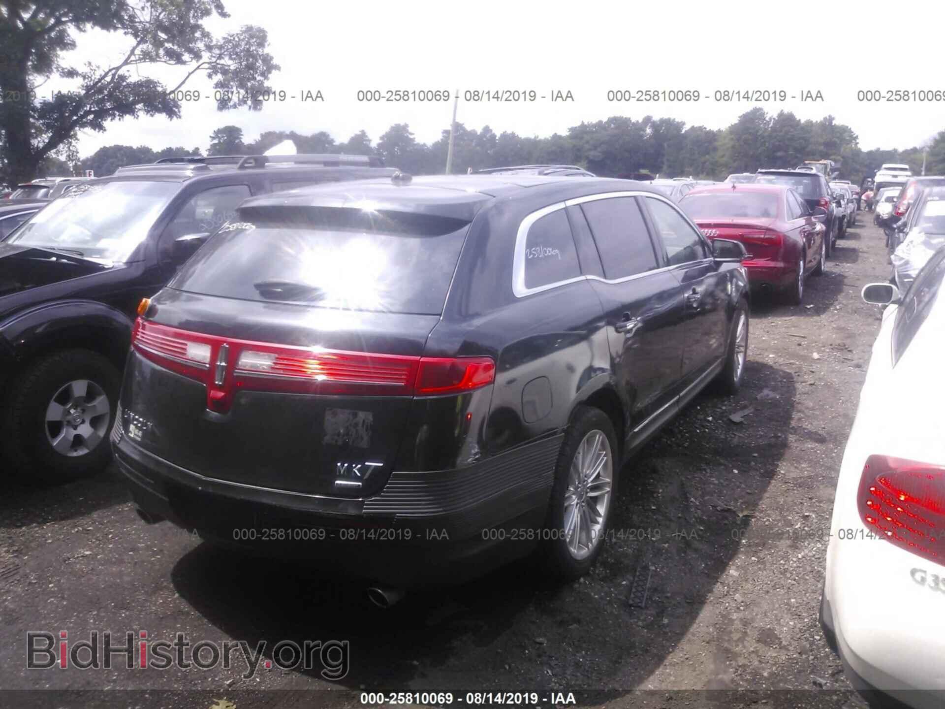 2013 LINCOLN MKT - VIN: 2LMHJ5AT8DBL54388 - Photo 4