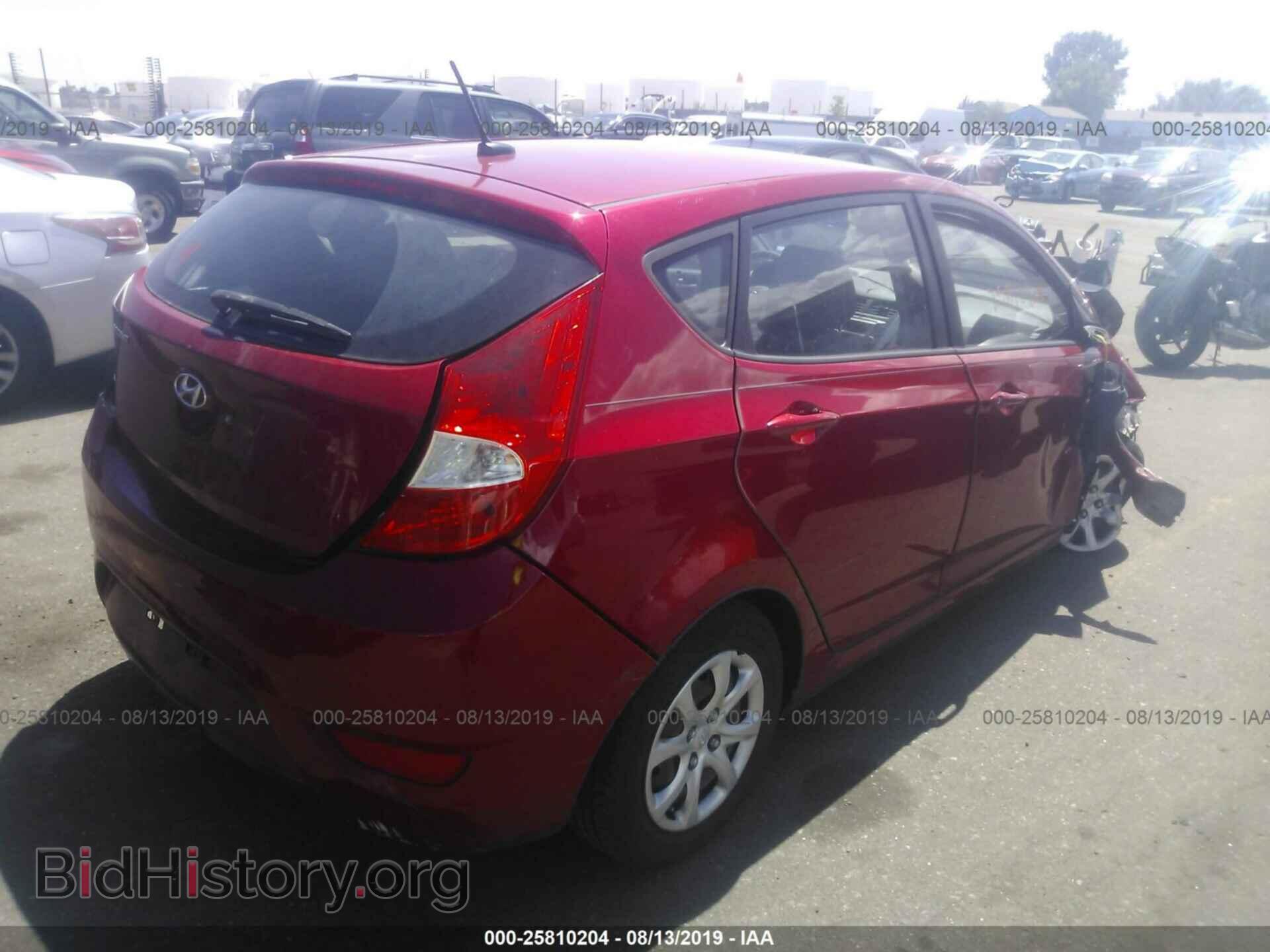 2013 HYUNDAI ACCENT - VIN: KMHCT5AE3DU061543 - Фото 4