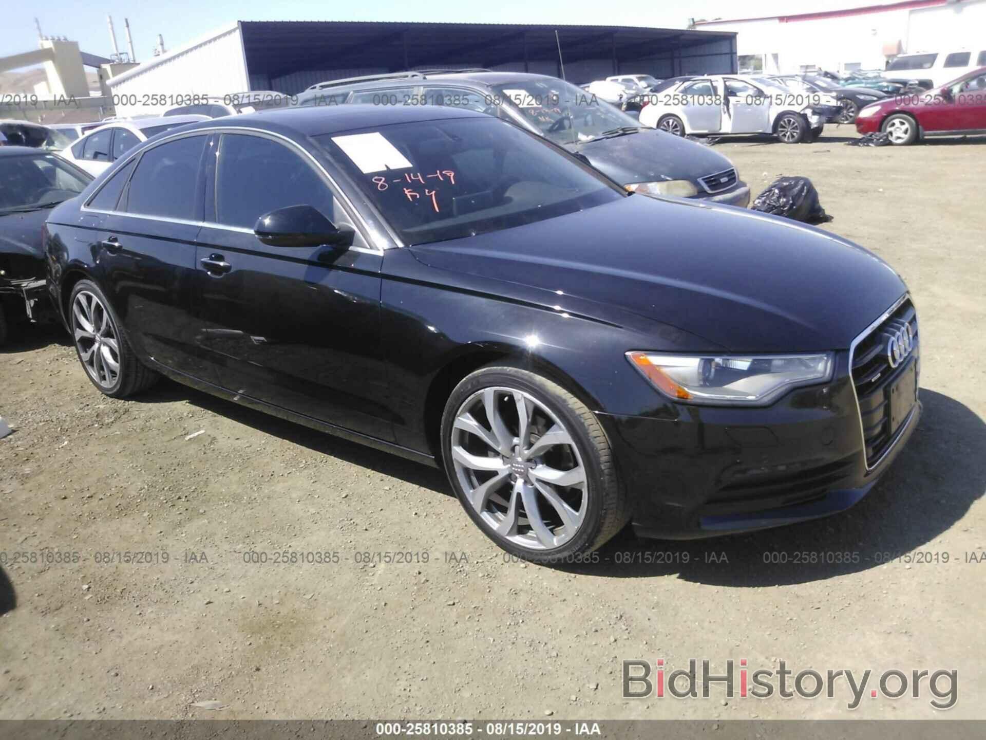 Photo WAUGFAFC5DN090286 - AUDI A6 2013