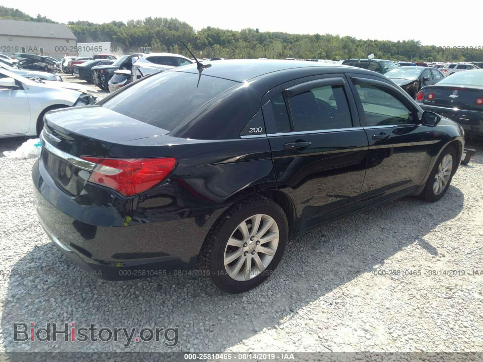 2012 CHRYSLER 200 - VIN: 1C3CCBBB0CN134470 - Фото 4