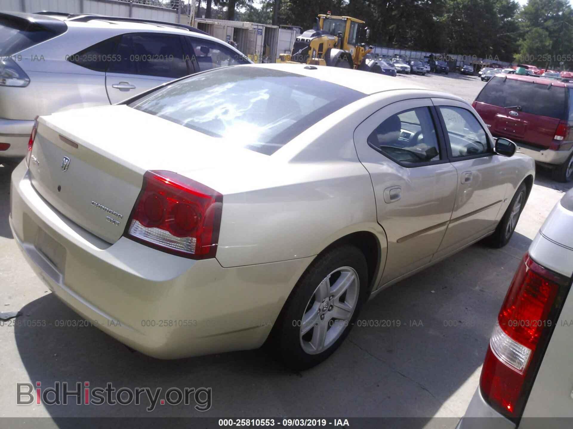 2010 DODGE CHARGER - VIN: 2B3CA3CV7AH188565 - Photo 4
