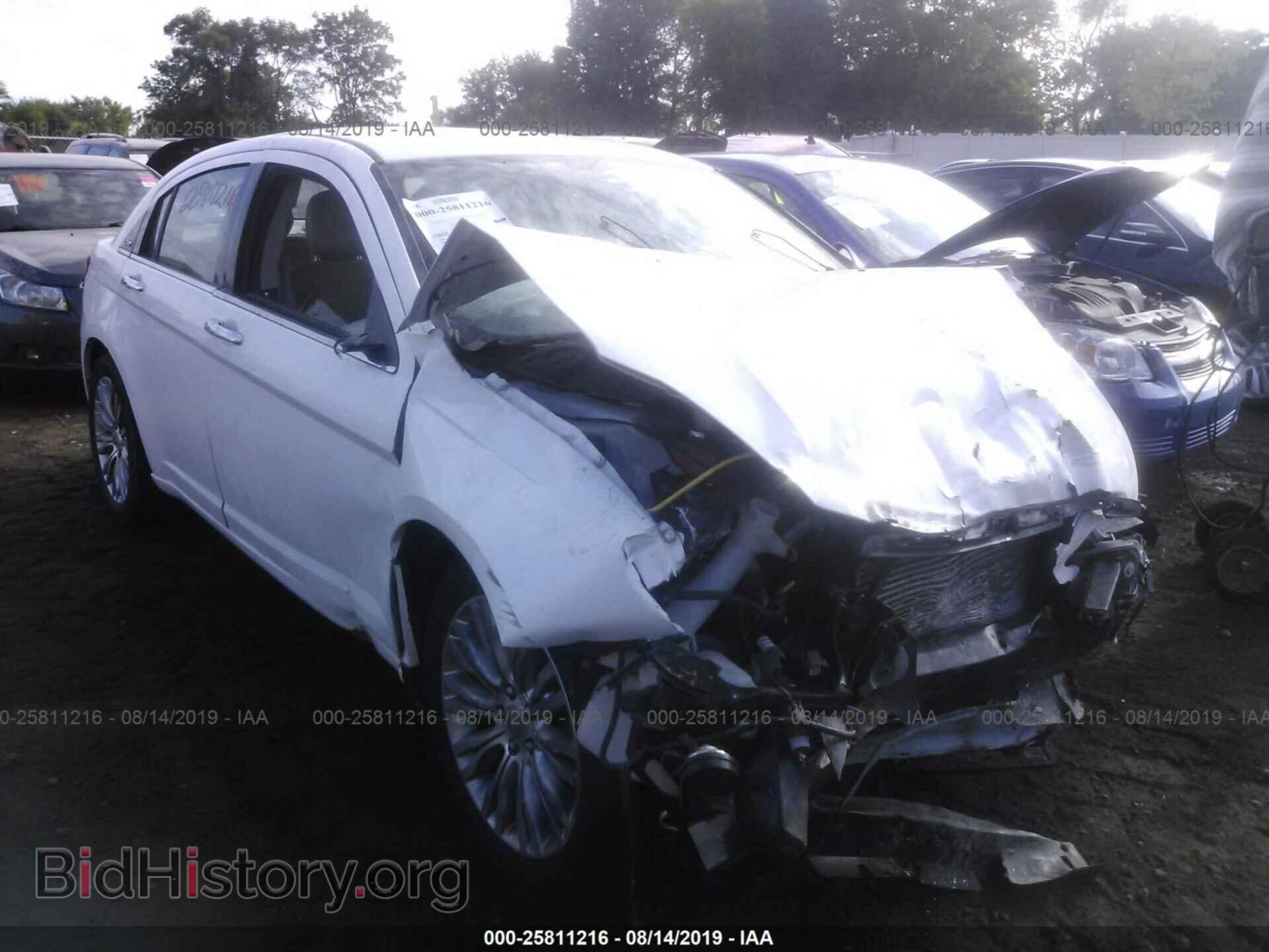 Photo 1C3CCBCG7DN598075 - CHRYSLER 200 2013