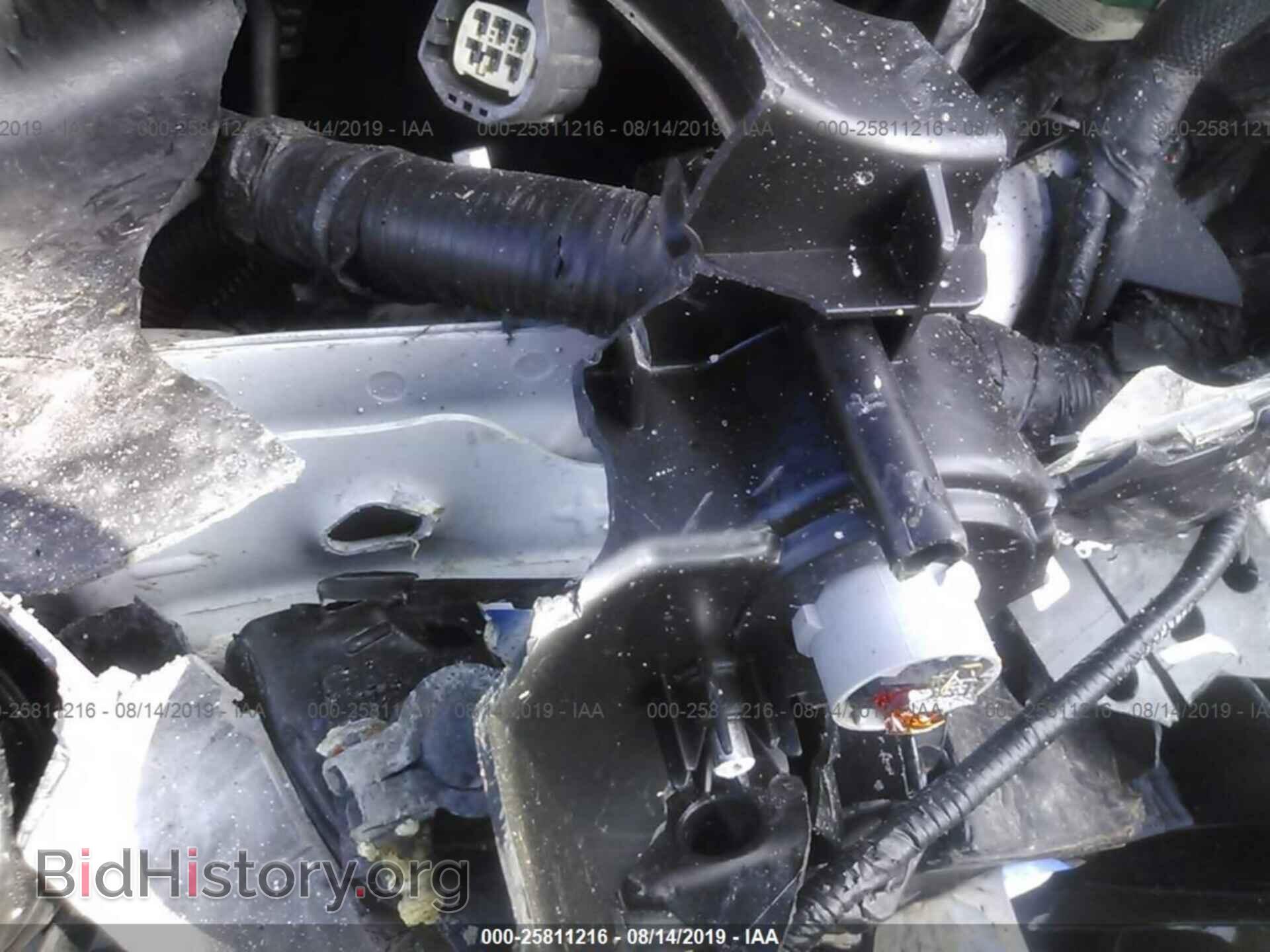 2013 CHRYSLER 200 - VIN: 1C3CCBCG7DN598075 - Photo 10