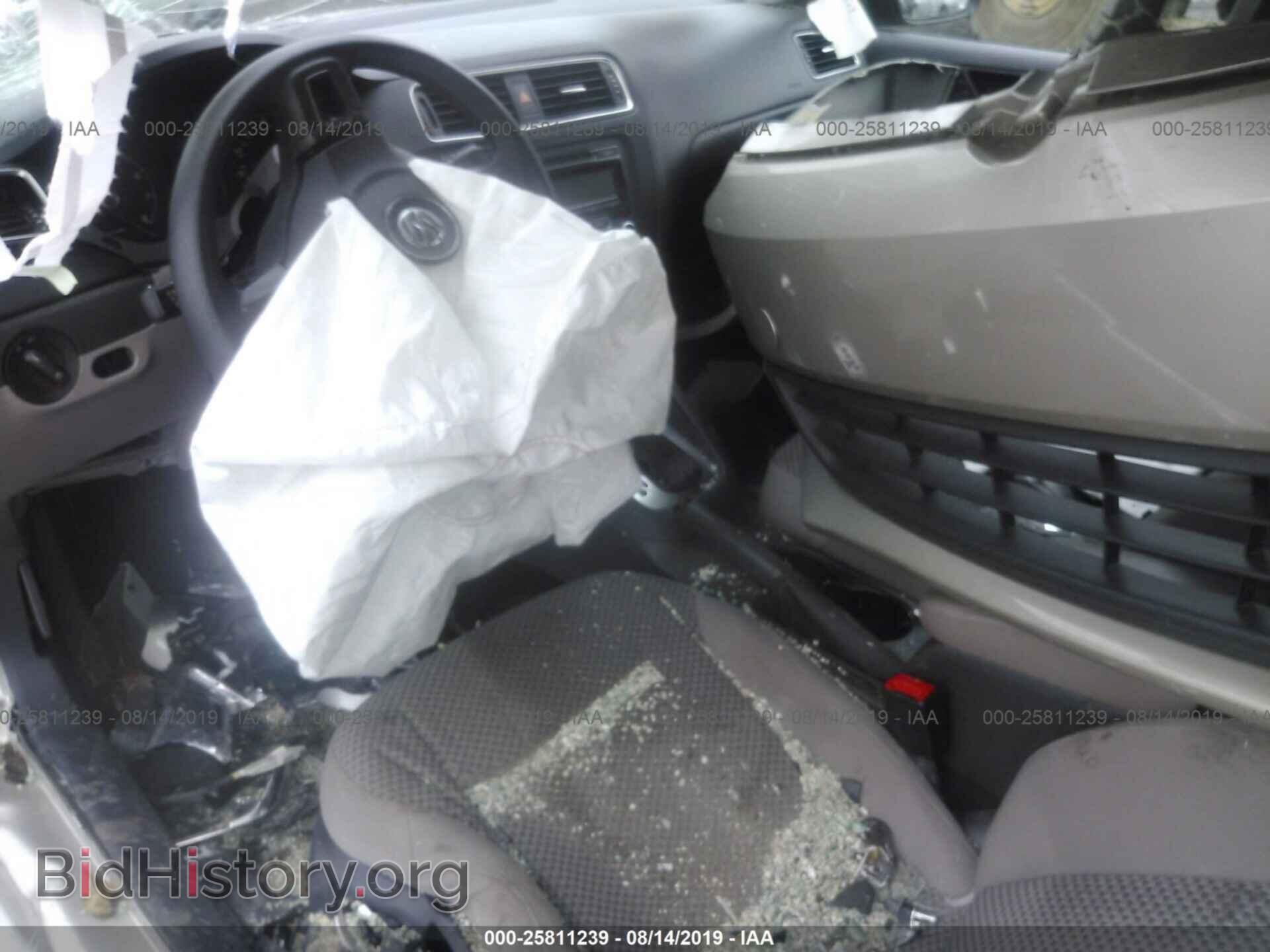 2014 VOLKSWAGEN JETTA - VIN: 3VW2K7AJ8EM232401 - Фото 5