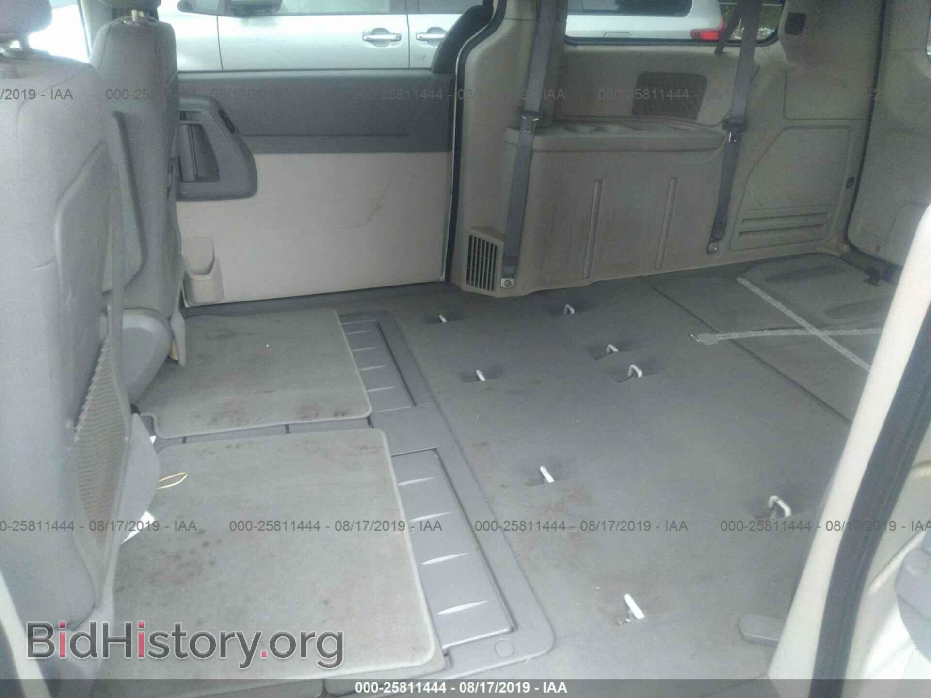 2009 DODGE GRAND CARAVAN - VIN: 2D8HN44EX9R622949 - Фото 8