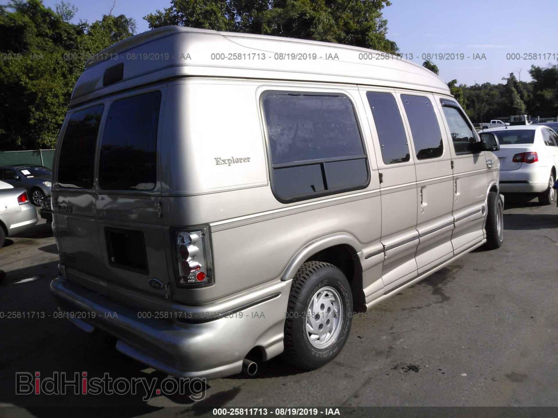 2001 FORD ECONOLINE - VIN: 1FDRE14L11HA69748 - Фото 4