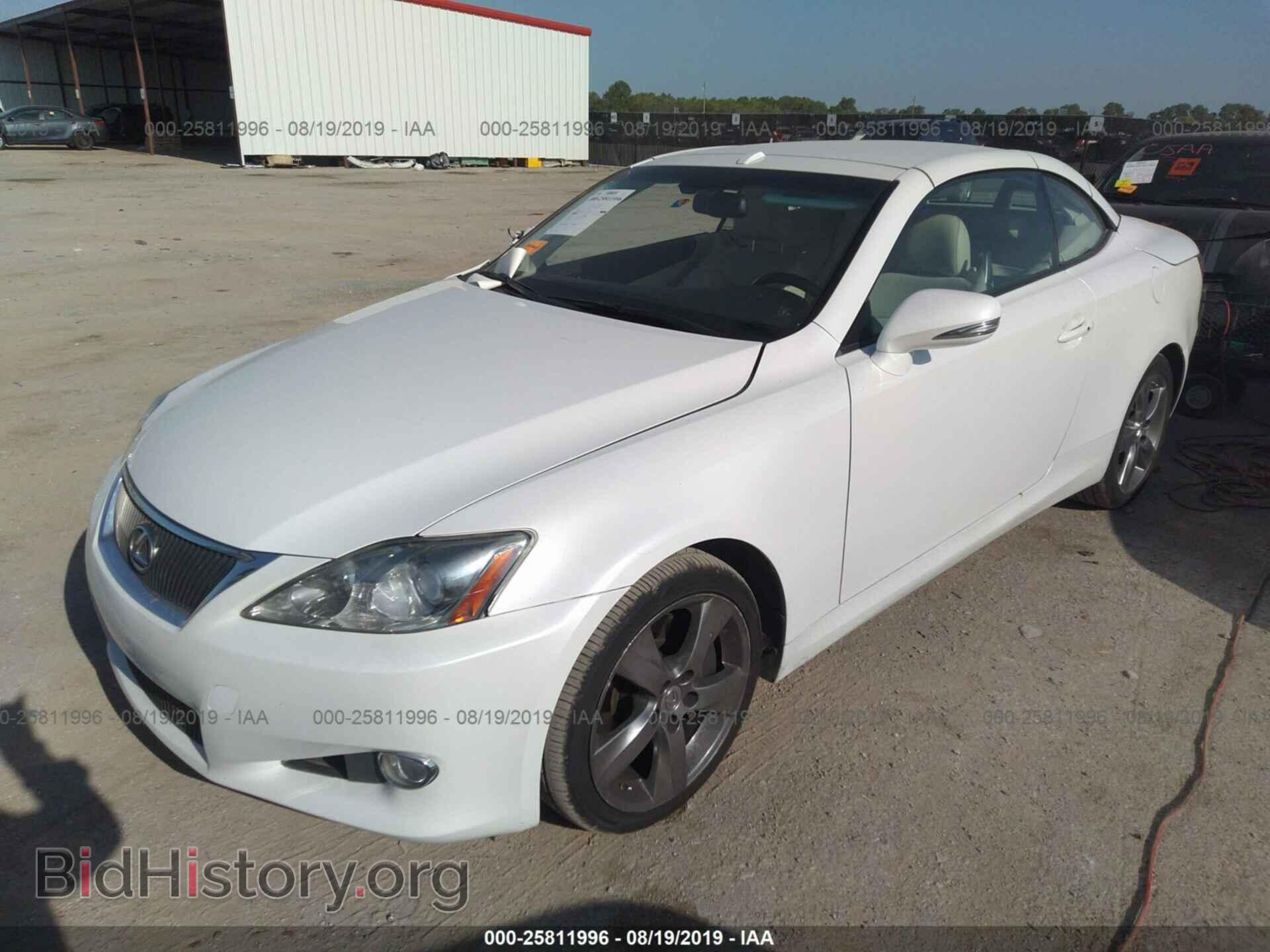 2010 LEXUS IS - VIN: JTHFE2C2XA2500823 - Photo 2