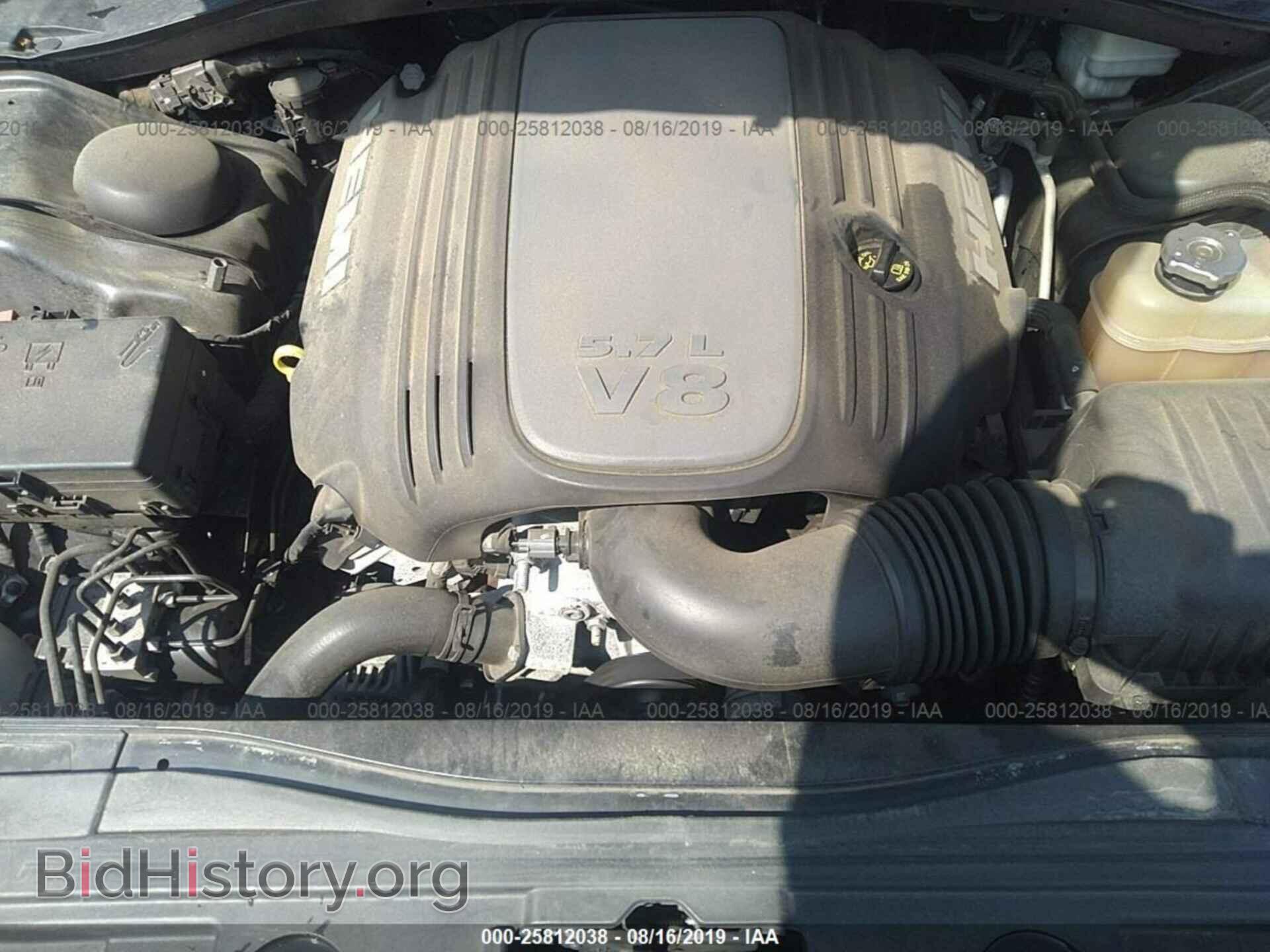 2013 CHRYSLER 300 - VIN: 2C3CCABT1DH740129 - Фото 10