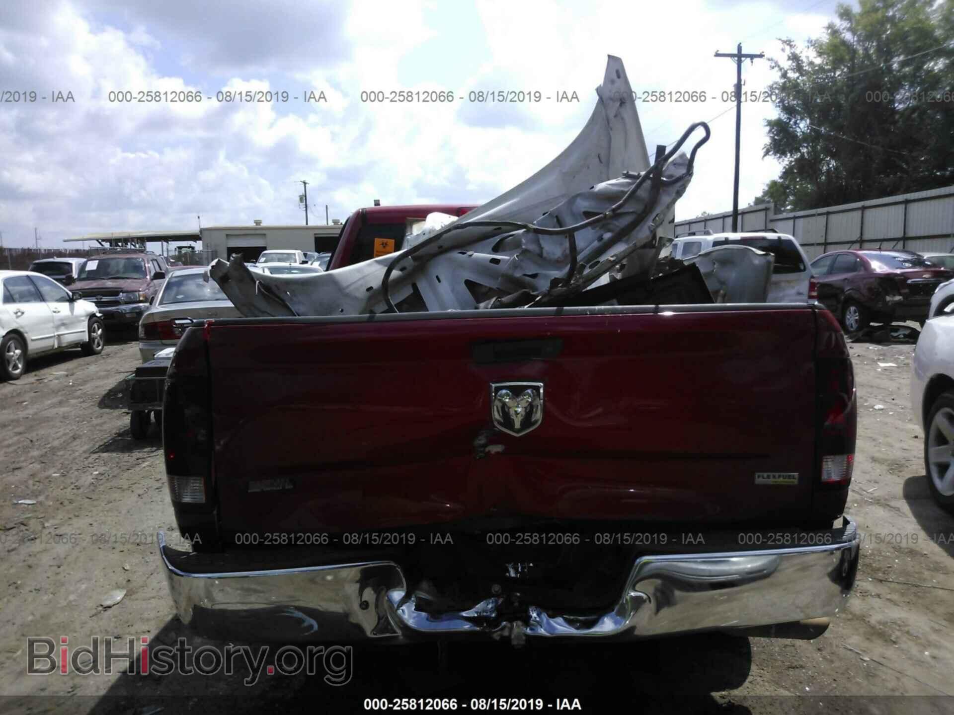 2011 DODGE RAM 1500 - VIN: 1D7RB1GP5BS505300 - Фото 8