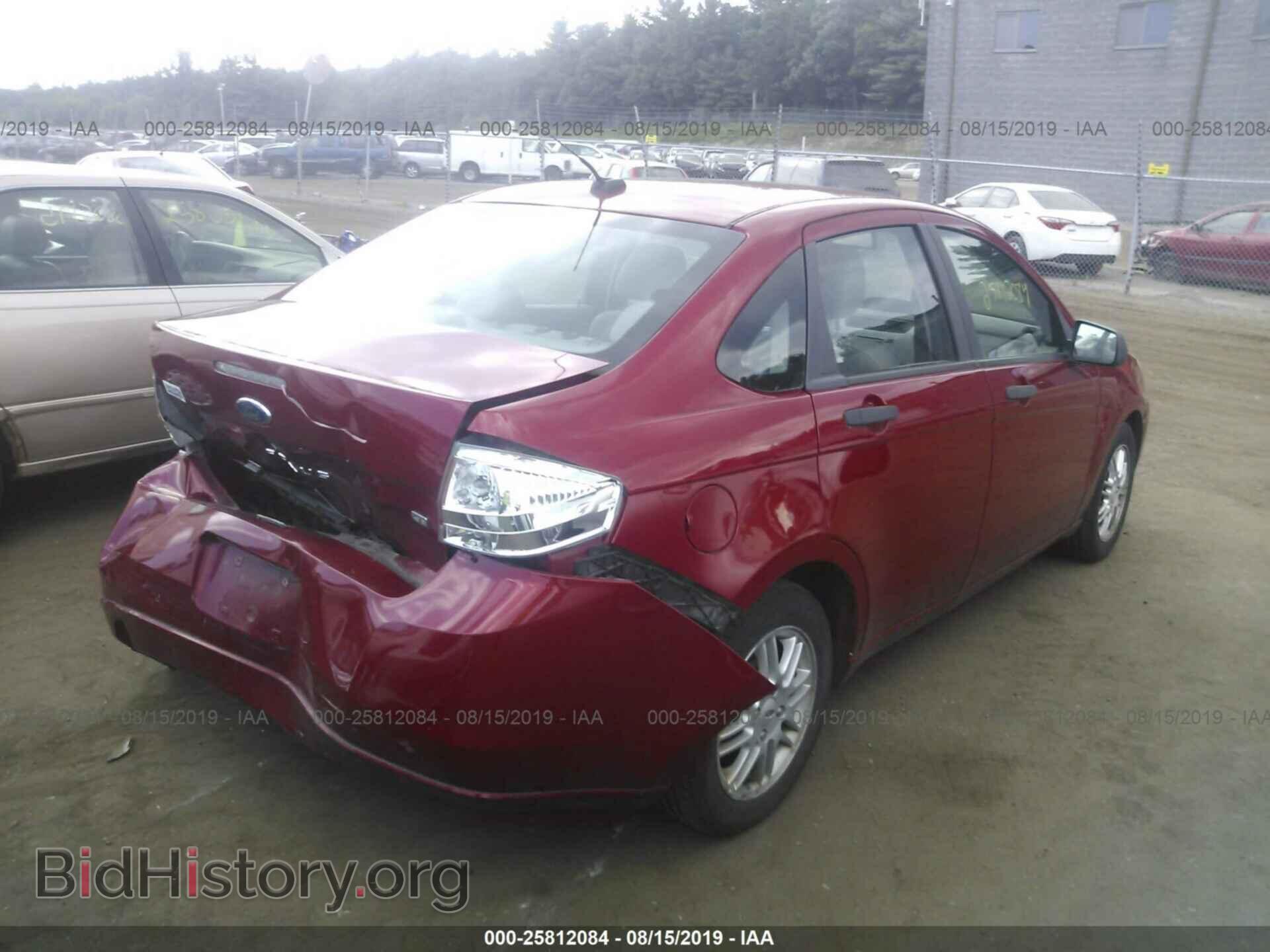 2009 FORD FOCUS - VIN: 1FAHP35N89W172765 - Фото 4