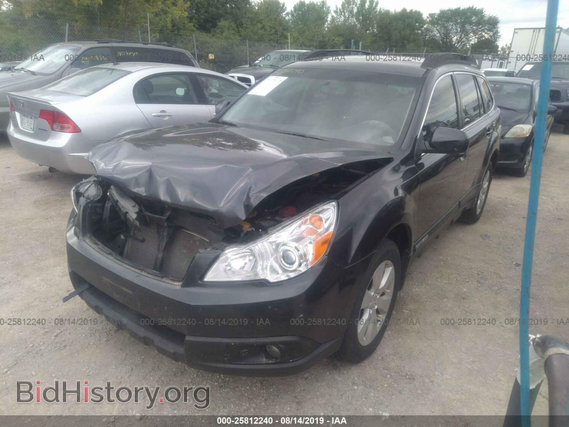 2011 SUBARU OUTBACK - VIN: 4S4BRCCC7B3425346 - Фото 2