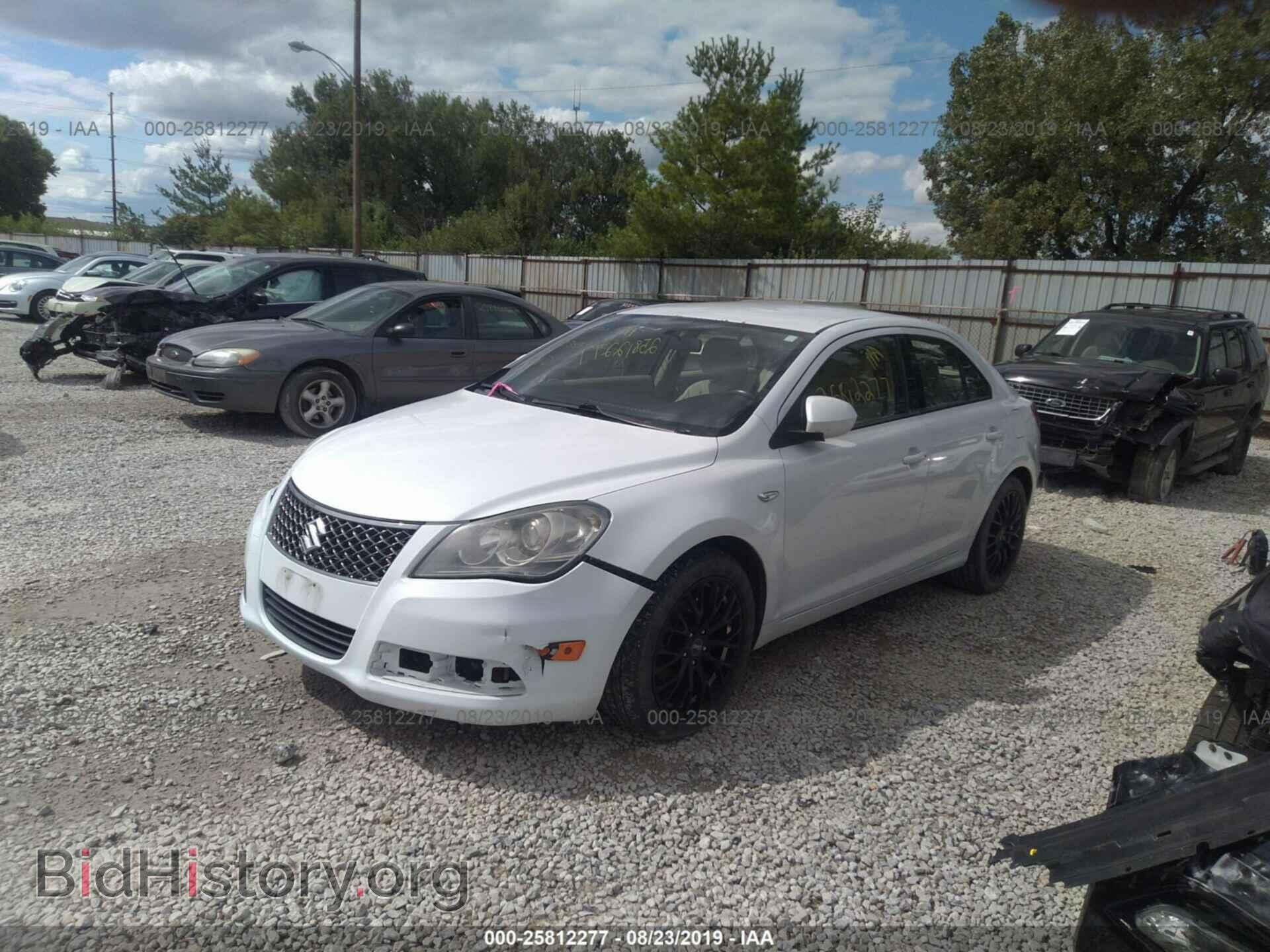 2011 SUZUKI KIZASHI - VIN: JS2RF9A35B6110552 - Photo 2