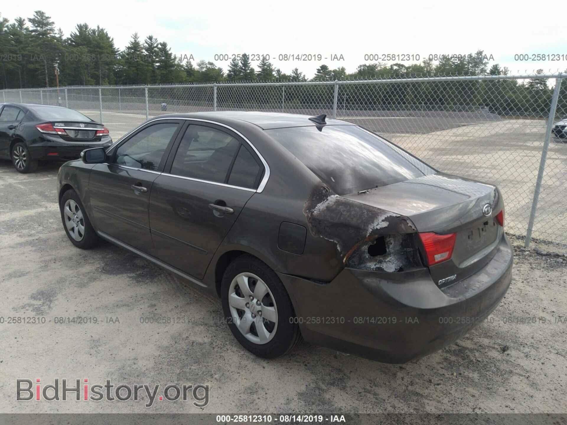 2010 KIA OPTIMA - VIN: KNAGG4A86A5425634 - Фото 3