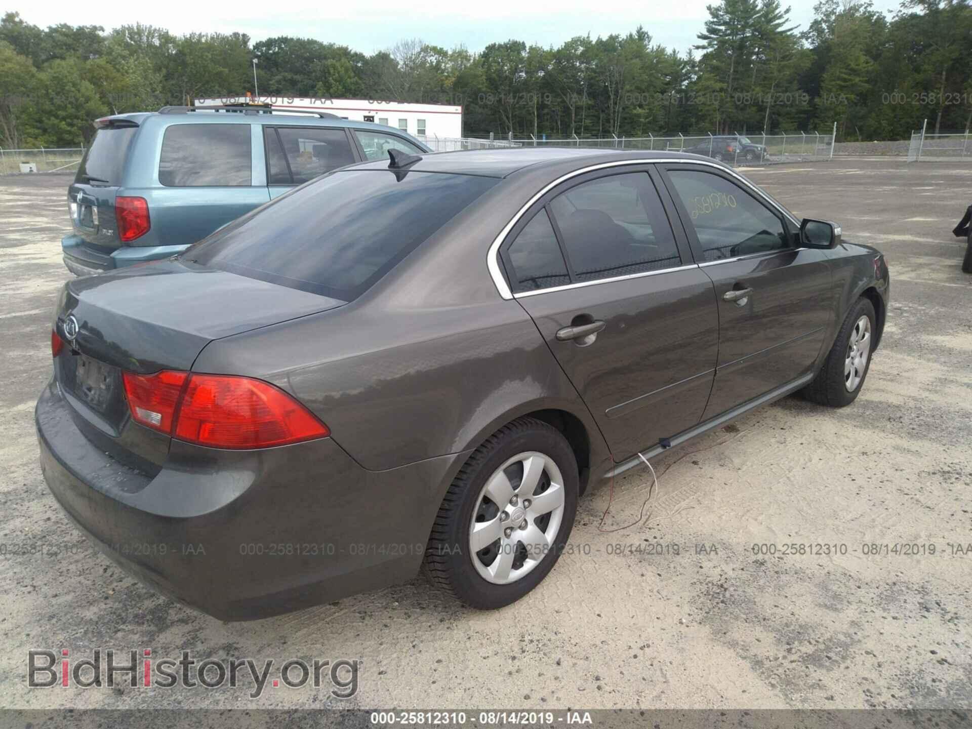 2010 KIA OPTIMA - VIN: KNAGG4A86A5425634 - Фото 4