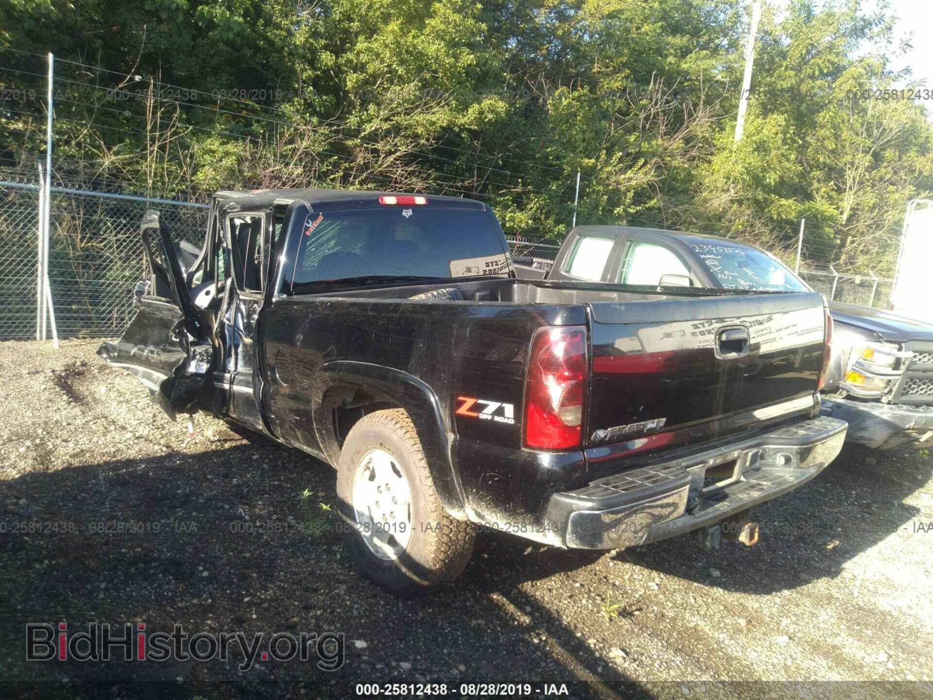 2005 CHEVROLET SILVERADO - VIN: 2GCEK19B851326229 - Фото 3