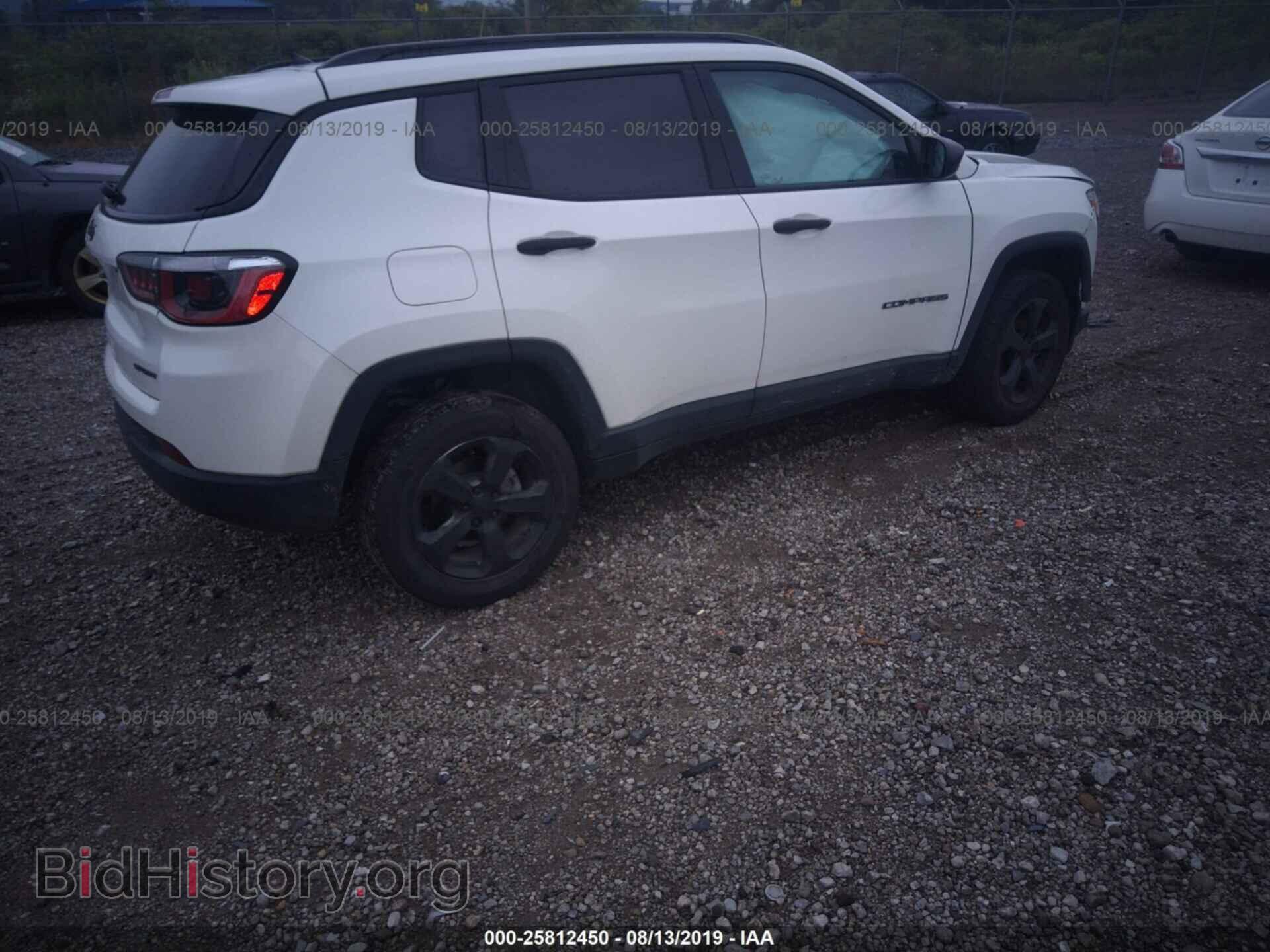 2018 JEEP COMPASS - VIN: 3C4NJDAB9JT111709 - Фото 4