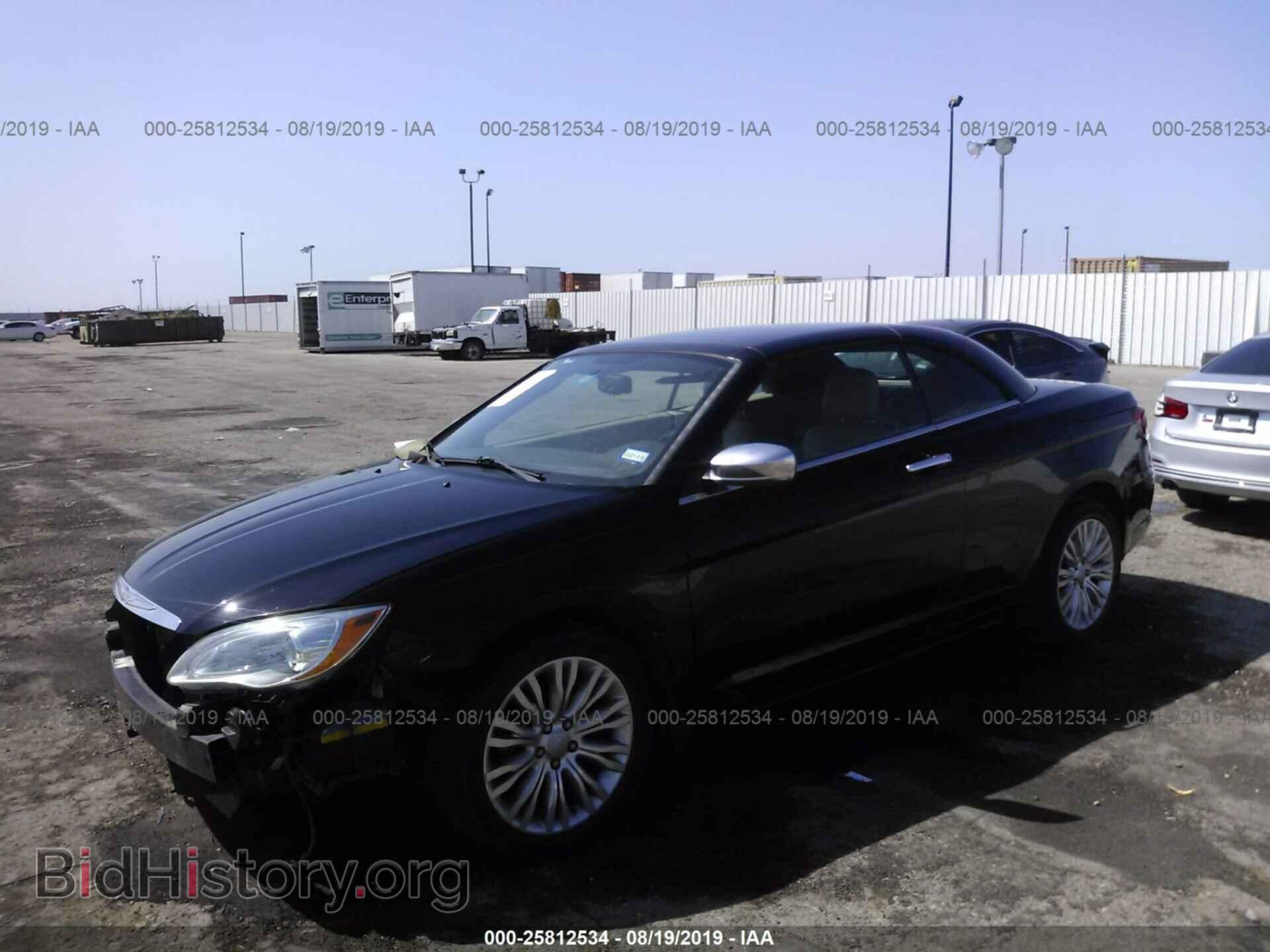 2011 CHRYSLER 200 - VIN: 1C3BC7EG1BN546251 - Фото 2
