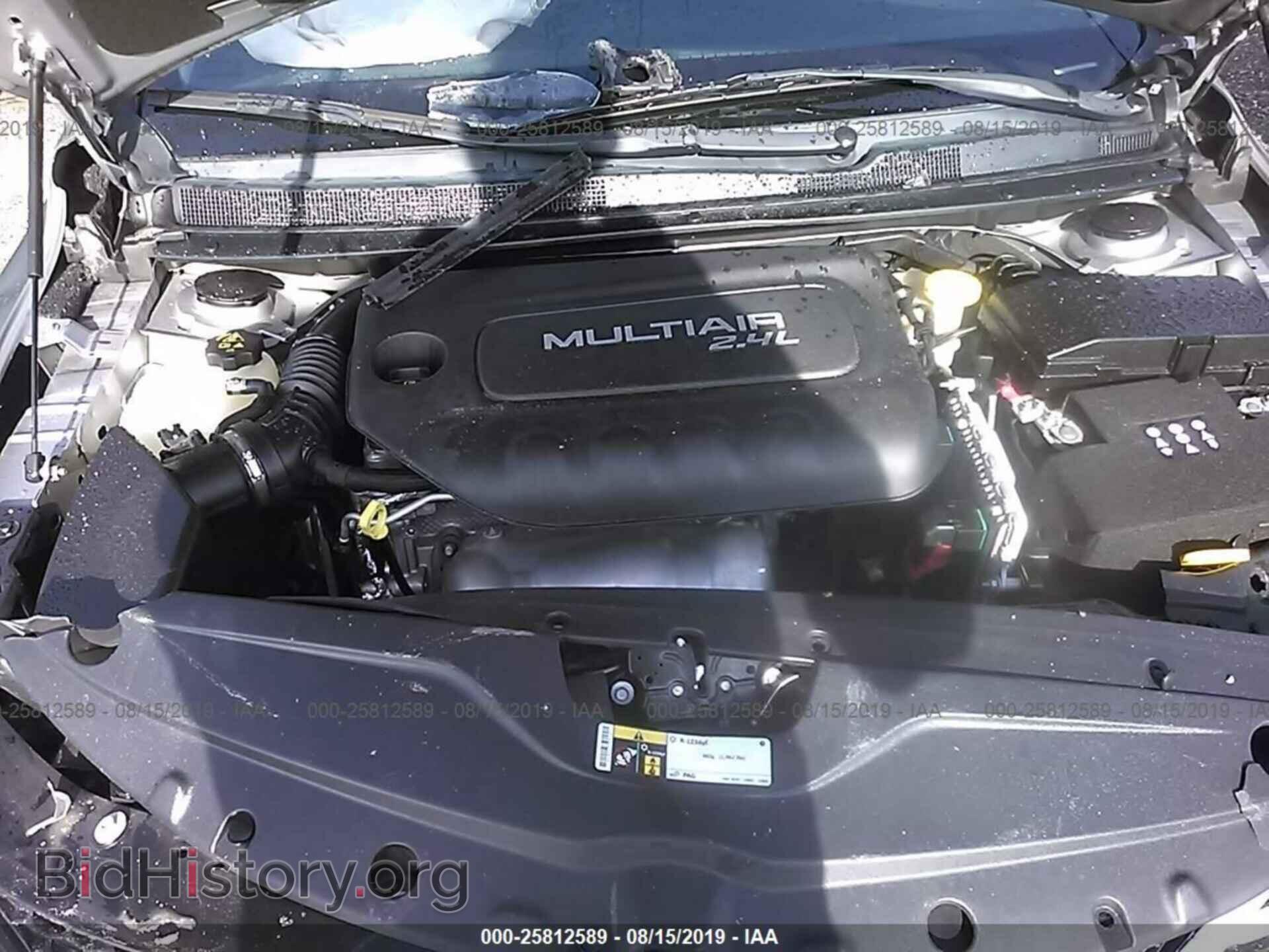 2015 CHRYSLER 200 - VIN: 1C3CCCAB8FN737503 - Фото 10