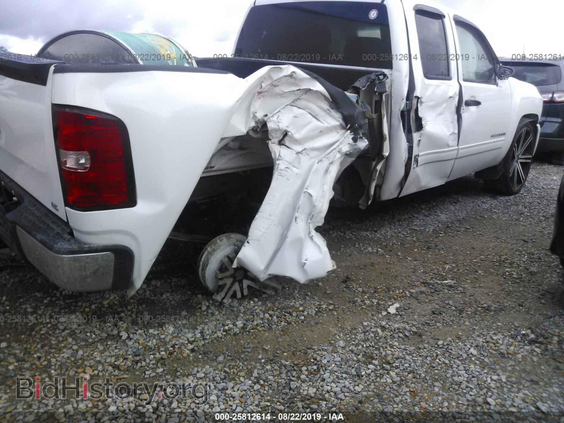 2011 CHEVROLET SILVERADO - VIN: 1GCRCREA9BZ301482 - Фото 4