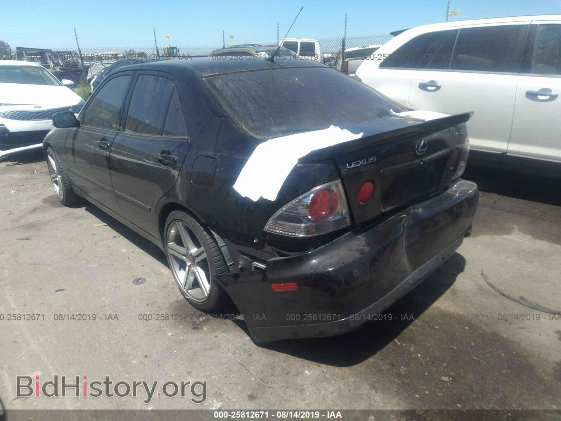 2001 LEXUS IS - VIN: JTHBD182910009496 - Photo 3