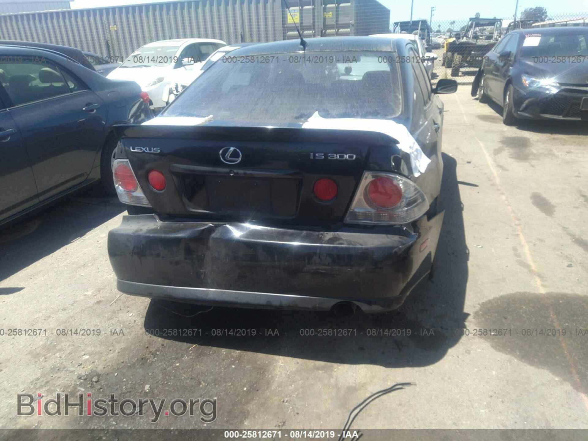 2001 LEXUS IS - VIN: JTHBD182910009496 - Photo 6