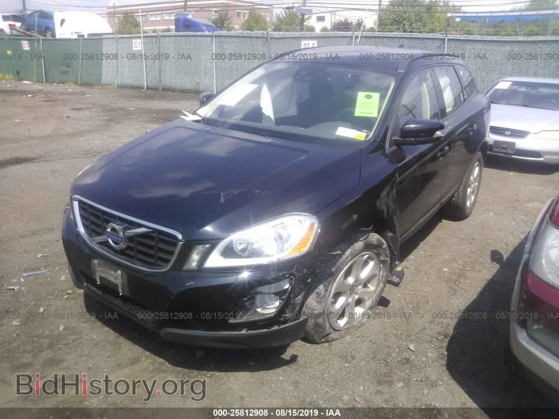 2013 VOLVO XC60 - VIN: YV4940DL9D2450138 - Фото 2